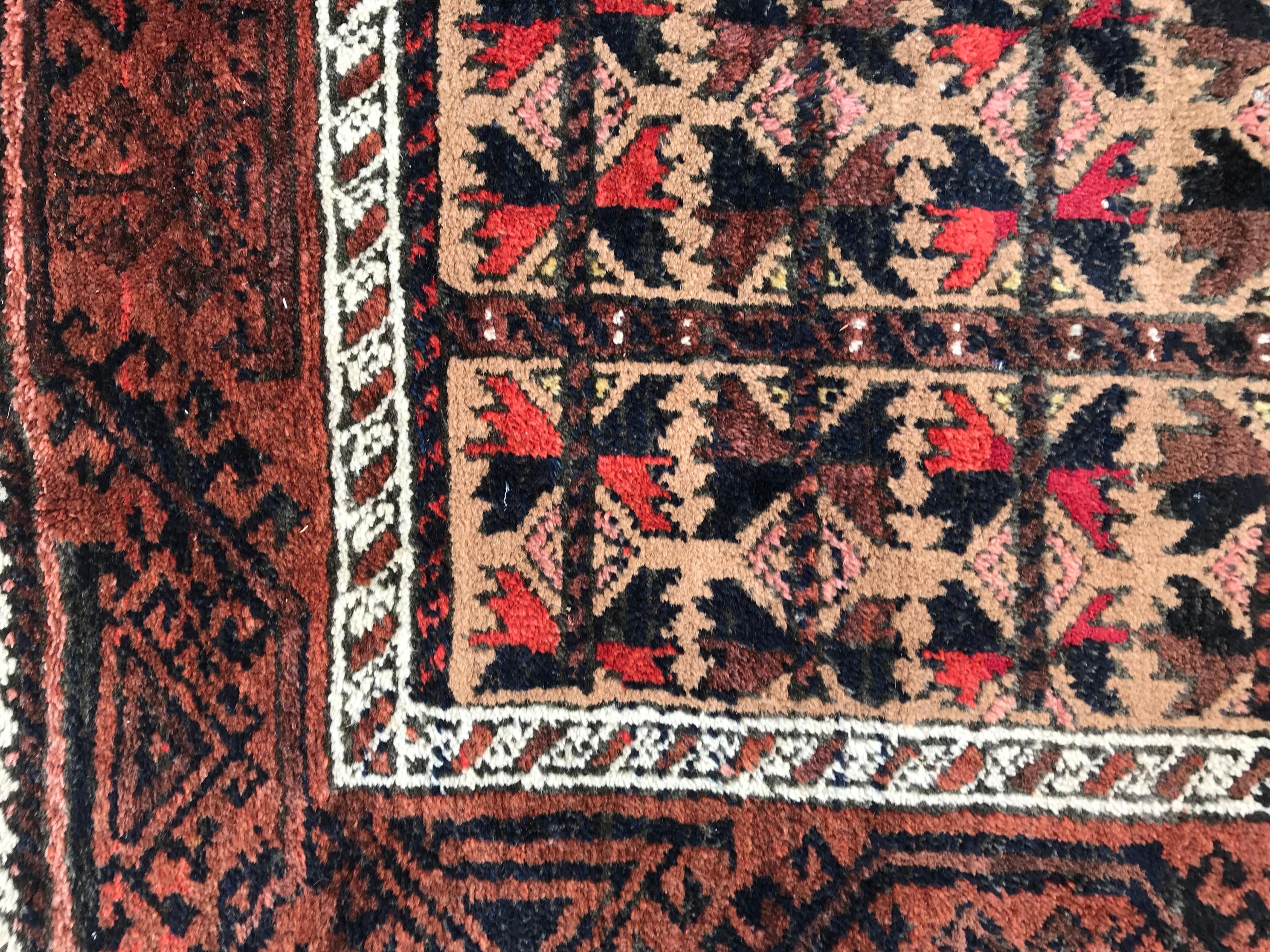 Bonita Alfombra Tribal Balutch Antigua, en Bueno estado para la venta en Saint Ouen, FR