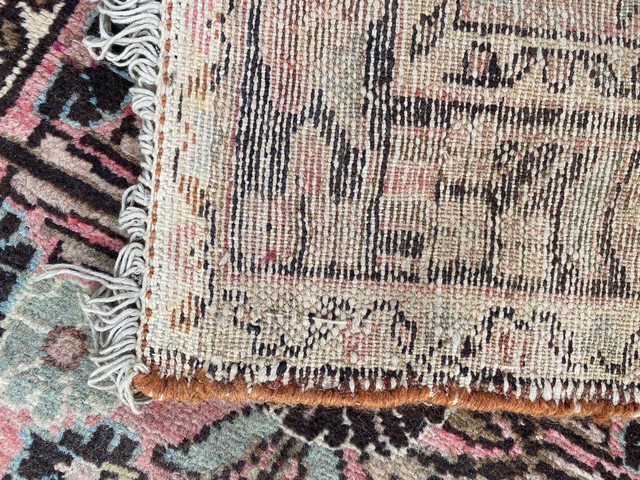 Joli tapis de couloir tribal ancien Hamadan en vente 4