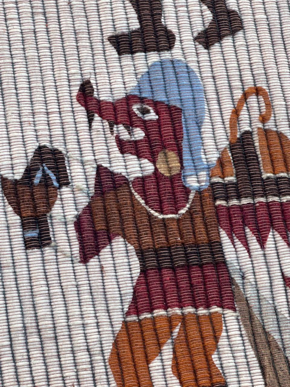 Nice art deco period Peruvian tribal tapestry For Sale 8