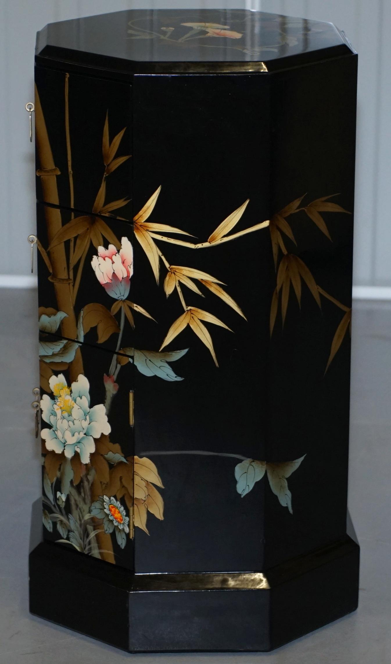 Nice Chinese Paint and Lacquered Floral & Birds Side Table Work Cabinet Drawers 4