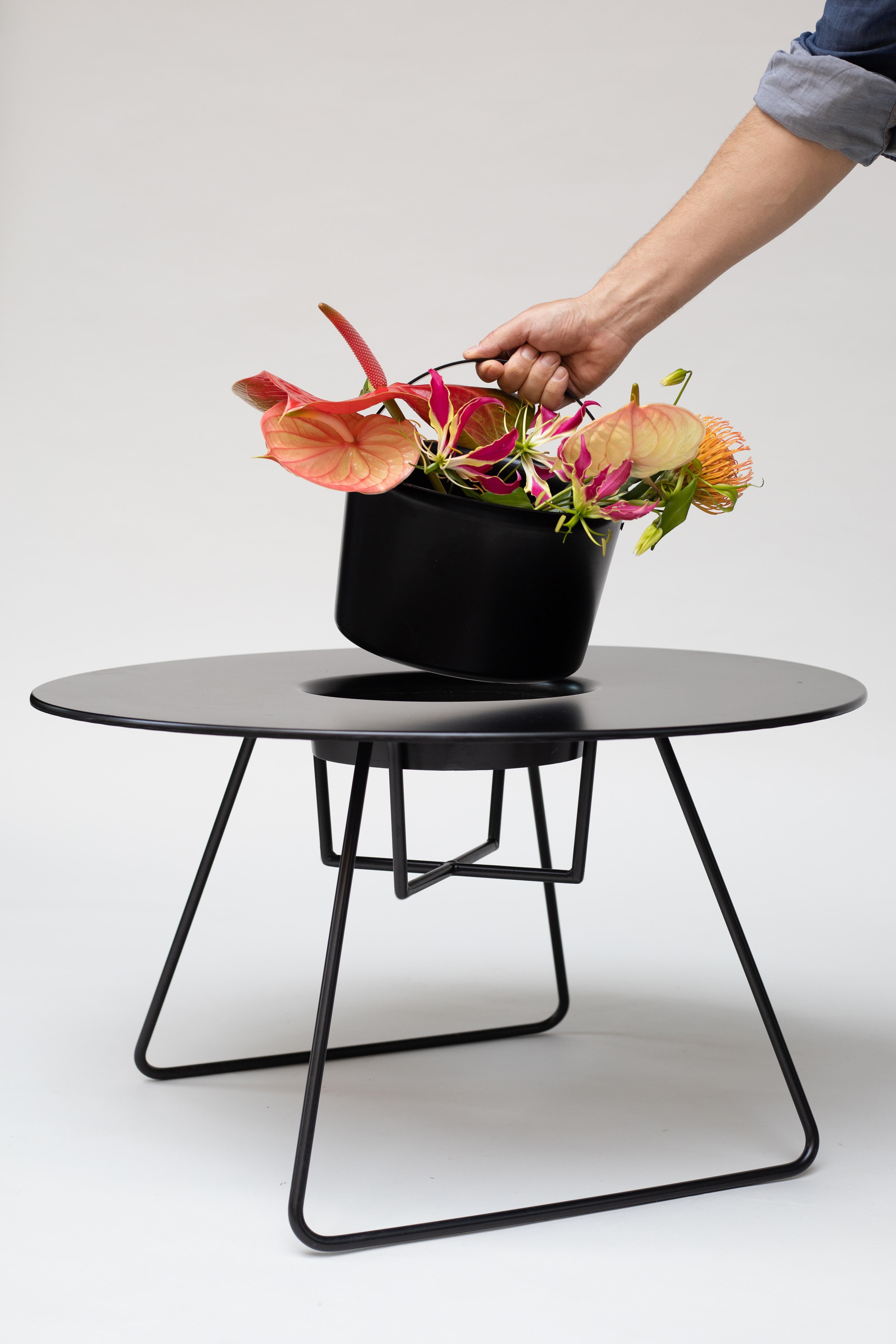 Other N'ice Cocktail Table by Cools Collection For Sale