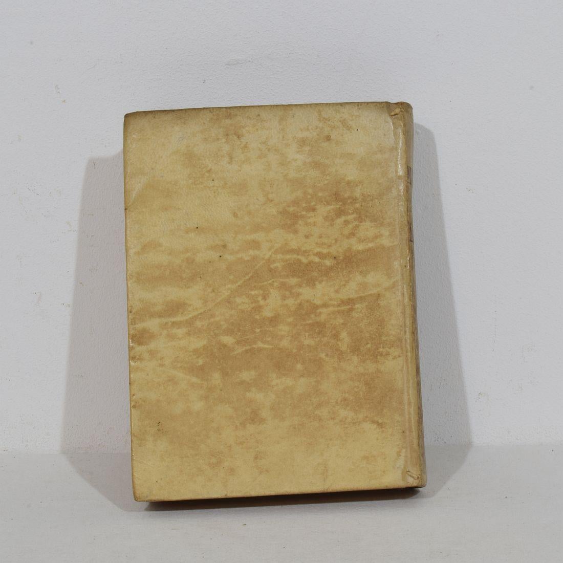 Pergamena Bella collezione di libri in Vellum spagnolo invecchiato del 18° secolo in vendita