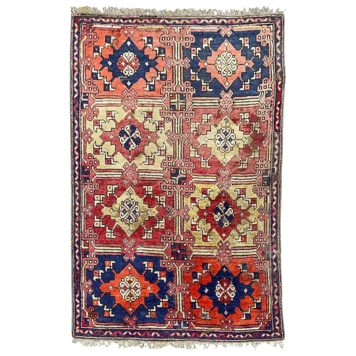 Joli tapis turc Smyrne du début du 20ème siècle de Bobyrug's