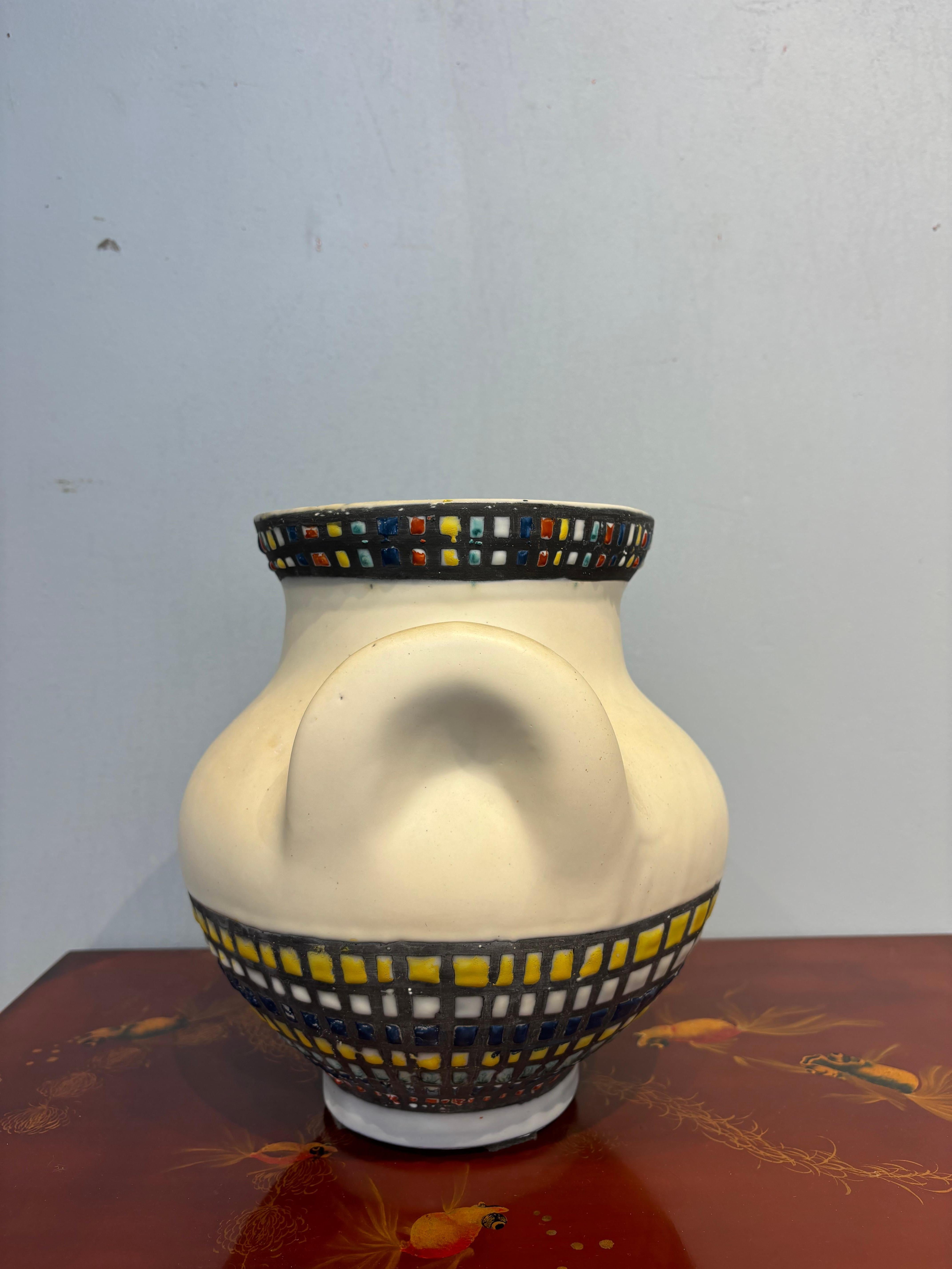 Francese Bel vaso per le orecchie di Roger Capron in vendita