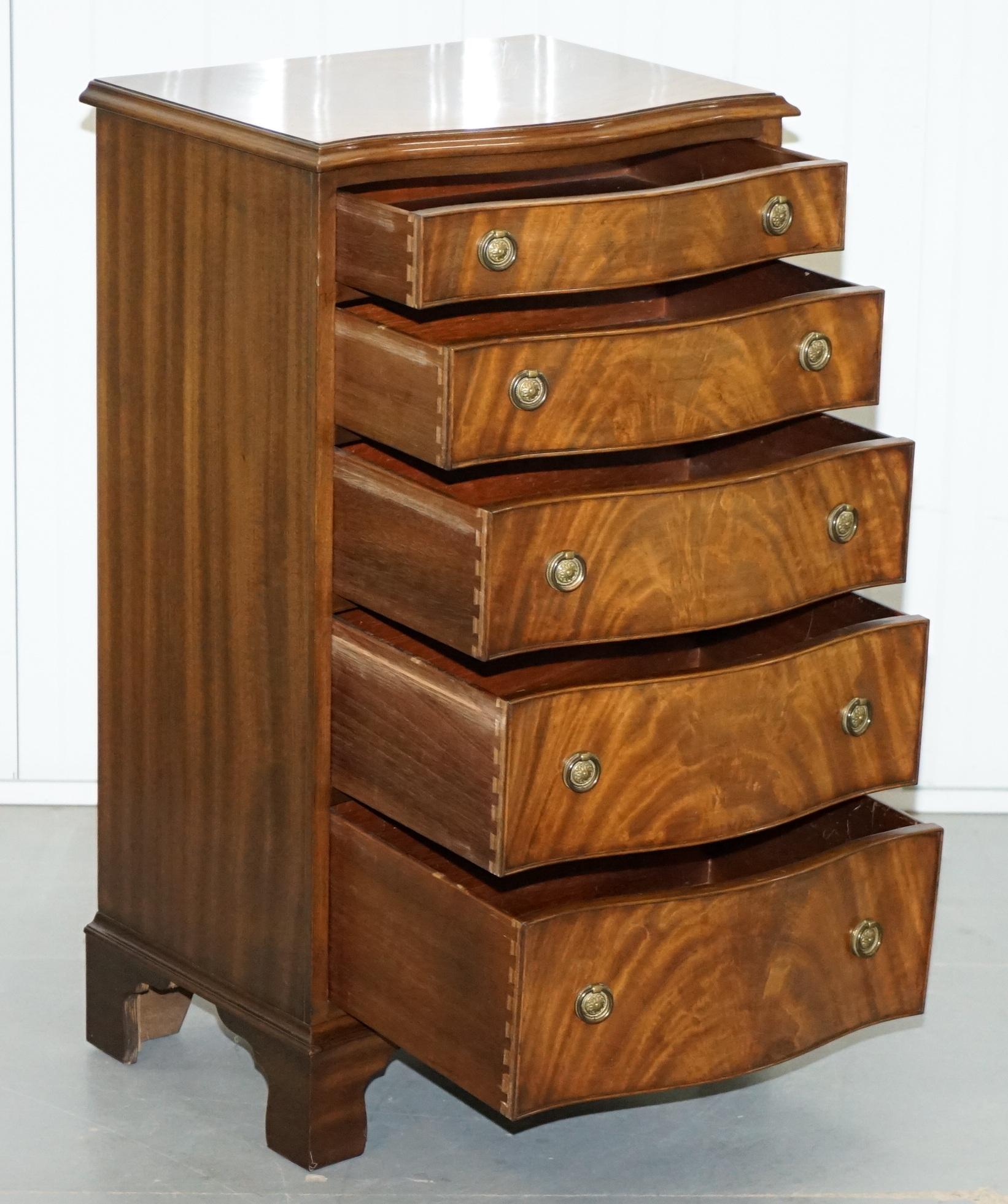 Nice Flamed Hardwood Bevan Funnell Serpentine Fronted Tall Boy Chest of Drawers 5