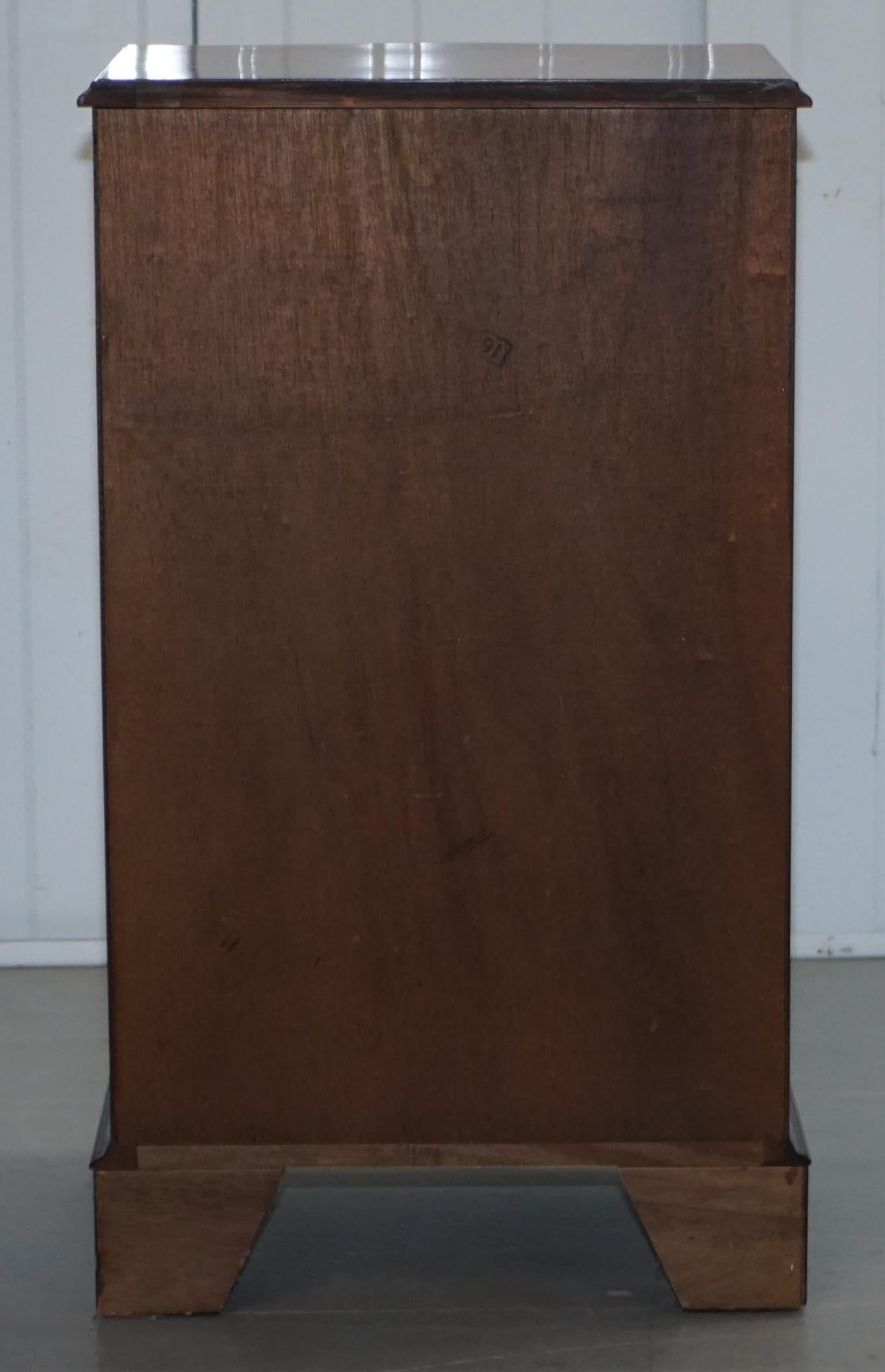 20th Century Nice Flamed Hardwood Bevan Funnell Serpentine Fronted Tall Boy Chest of Drawers