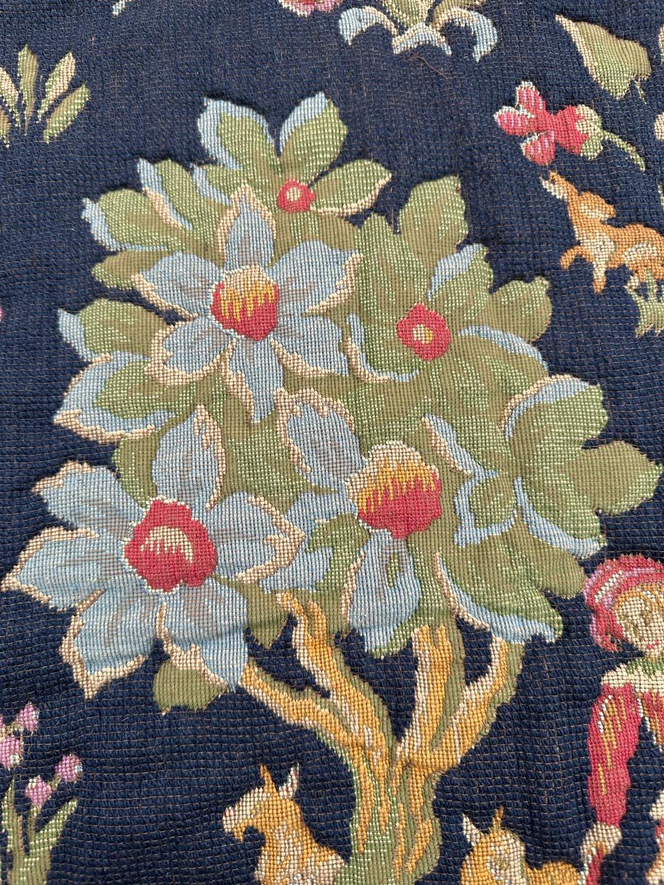 Schöner französischer Jacquard-Wandteppich im Aubusson-Stil im mittelalterlichen Design im Angebot 3