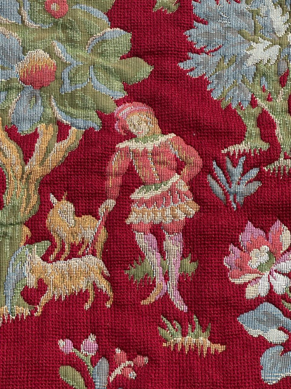 Nice French Aubusson Style Medieval Design Jaquar Tapestry In Excellent Condition For Sale In Saint Ouen, FR