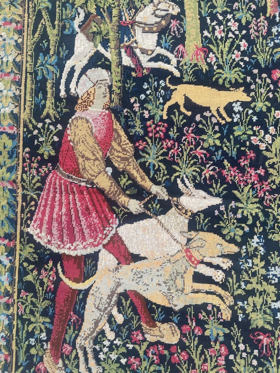 Bonito tapiz de punto de aguja francés estilo Aubusson diseño medieval Punto de aguja en venta