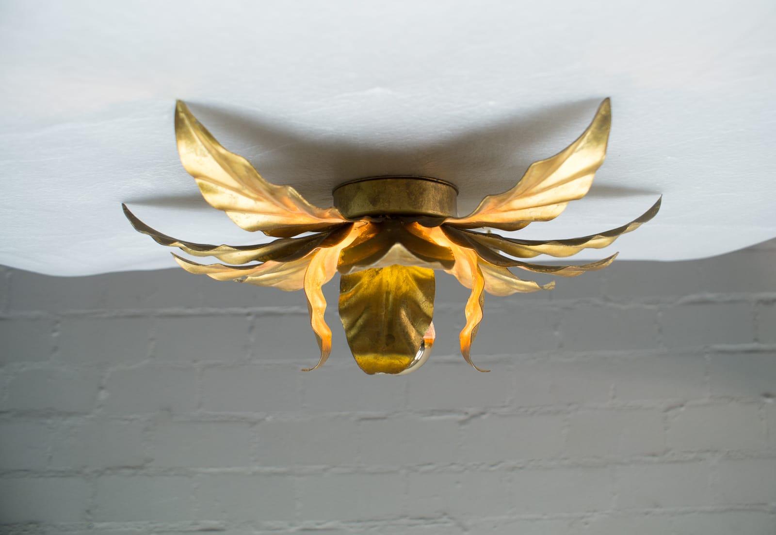 Nice Gilded Pair of Florentine Wall or Ceiling Lamps by Hans Kögl, Germany For Sale 2