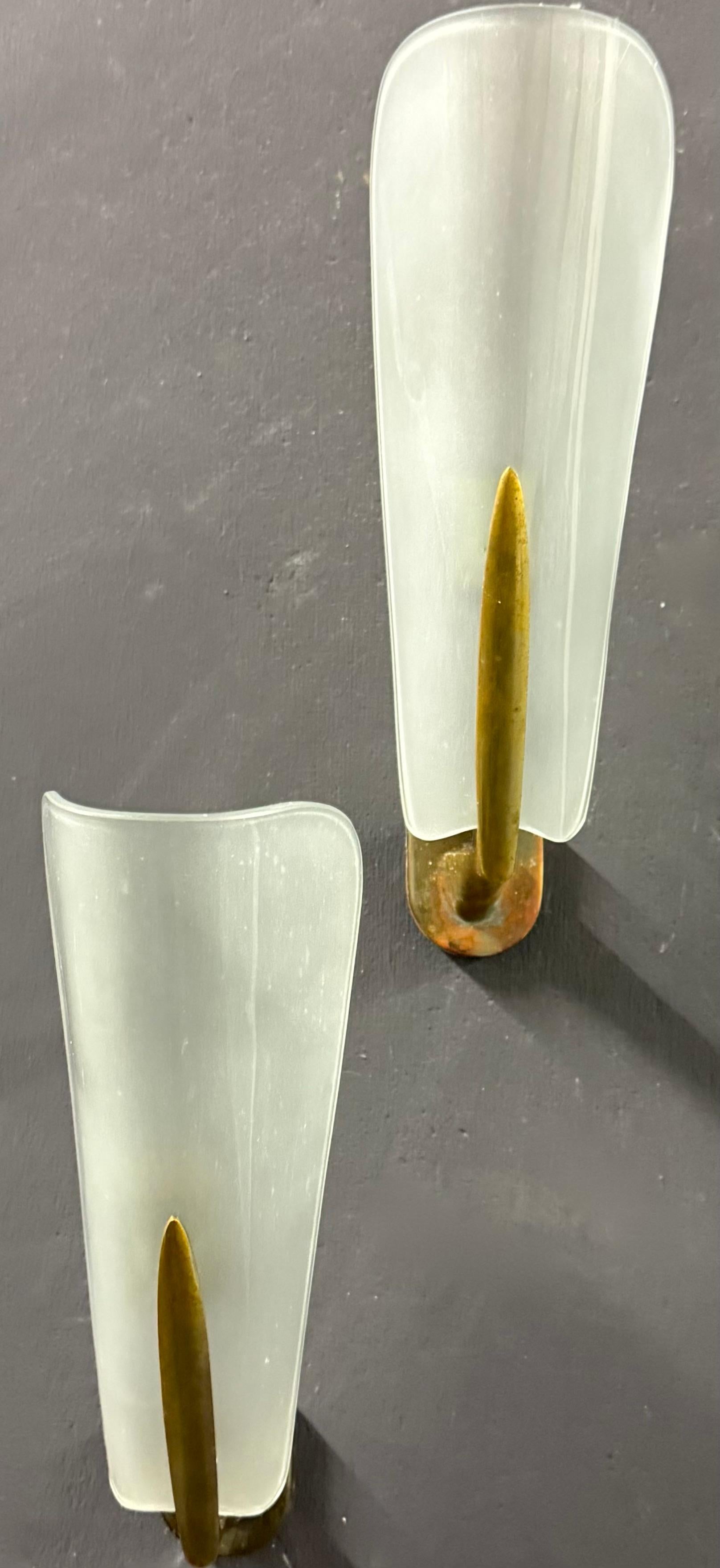 appliques in vetro di ottima fattura provenienti da una casa di collezionisti in Italia. 