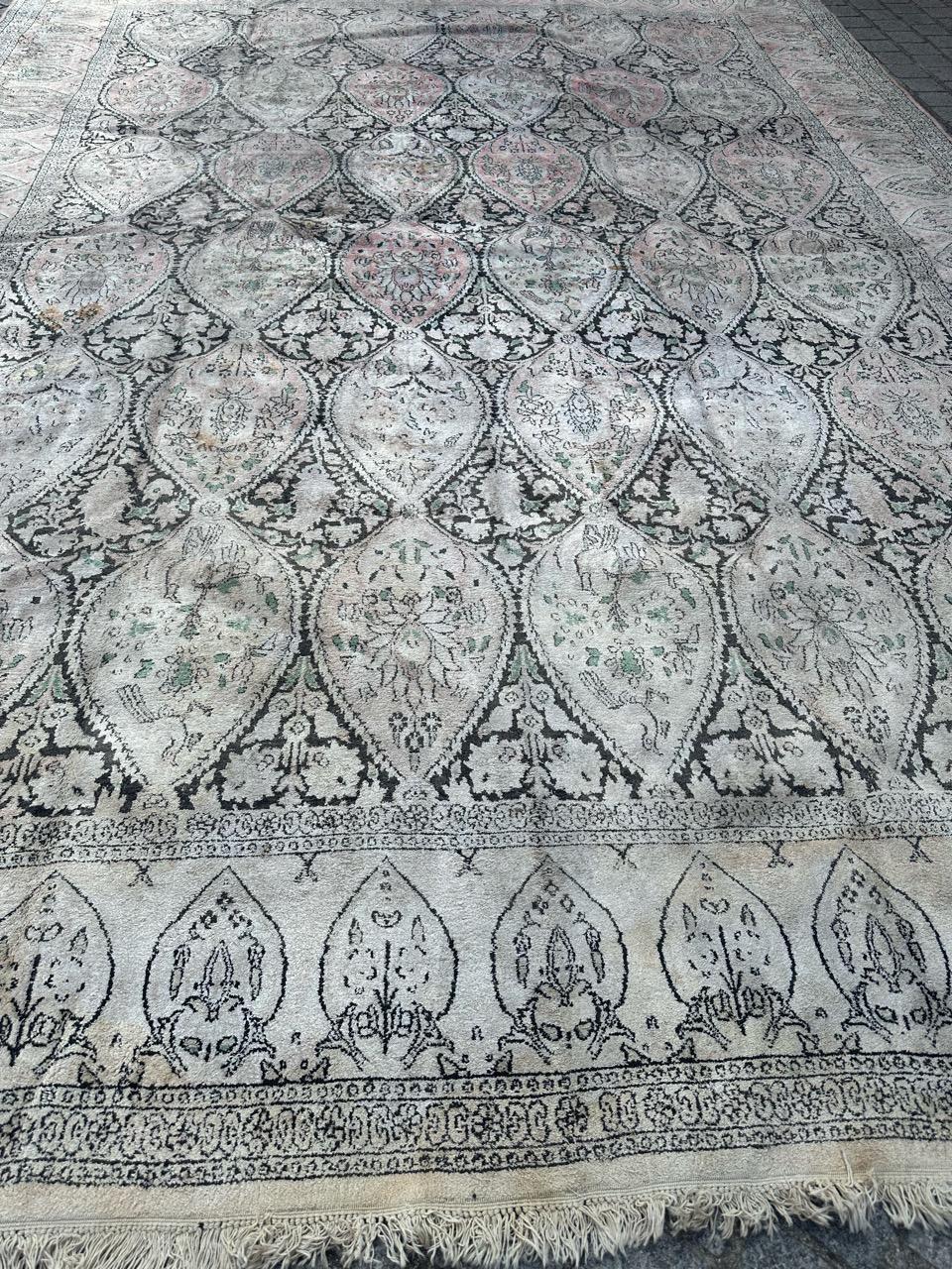 Grande tappeto vintage in seta del Kashmir in vendita 8