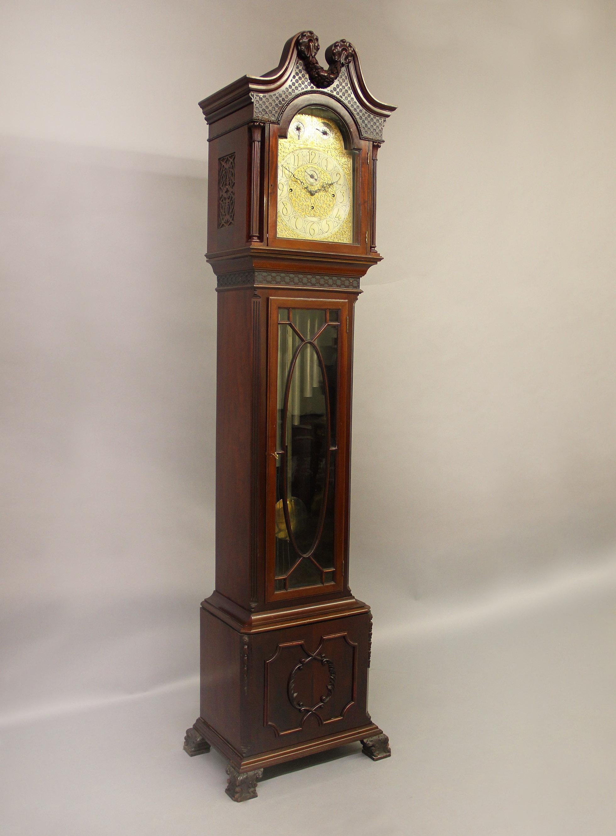 Nice Late 19th Century English Carved Nine Tube Longcase Grandfather Clock In Good Condition For Sale In New York, NY
