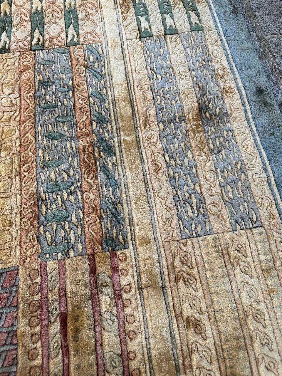 Silk Bobyrug’s Nice late 20th century Chinese art deco design silk rug  For Sale
