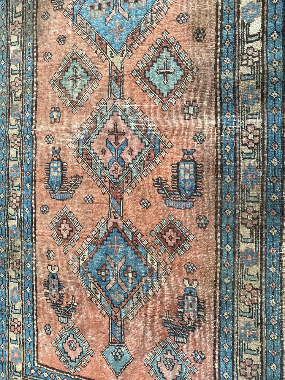 Bobyrug's Netter kleiner antiker Heriz-Teppich im Zustand „Relativ gut“ im Angebot in Saint Ouen, FR