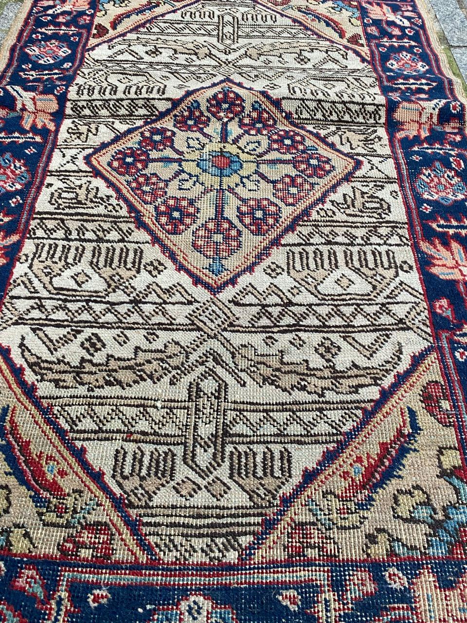 Il piccolo tappeto antico Tabriz di Bobyrug in vendita 8