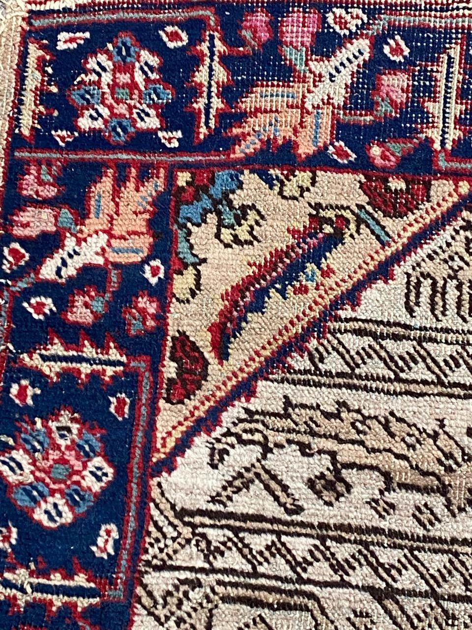 Il piccolo tappeto antico Tabriz di Bobyrug in vendita 2