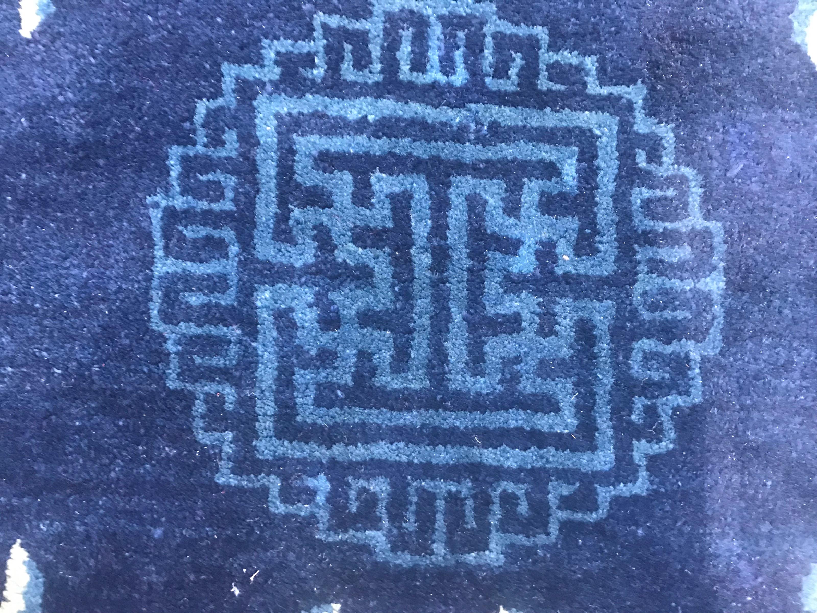Nice Little Chinese Antique Rug 3