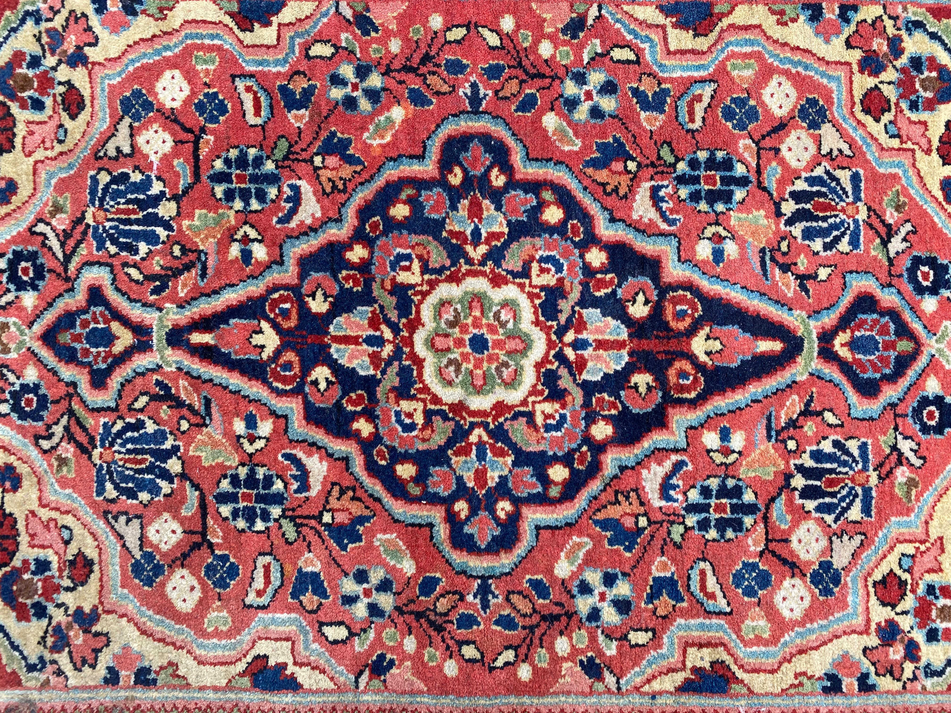 Very beautiful little antique Sarouk rug with nice floral design and beautiful colors, entirely and finely hand knotted with wool velvet on cotton foundation
Size: 57 x 84 cm.