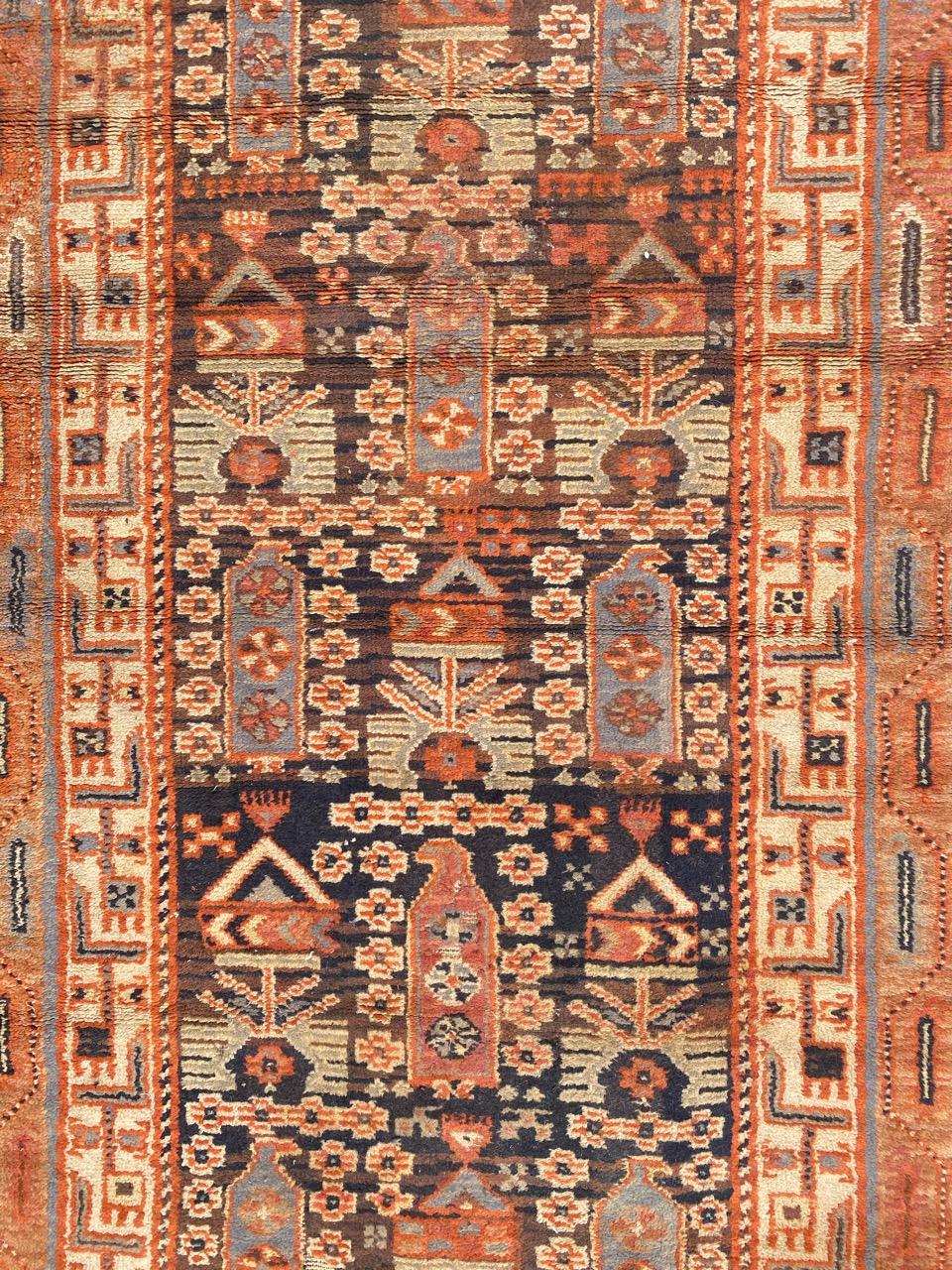 Beautiful early 20th century French knotted rug with nice Persian design and beautiful colors, entirely knotted with wool velvet on cotton foundation.