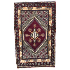 Beau petit tapis Tunisien vintage