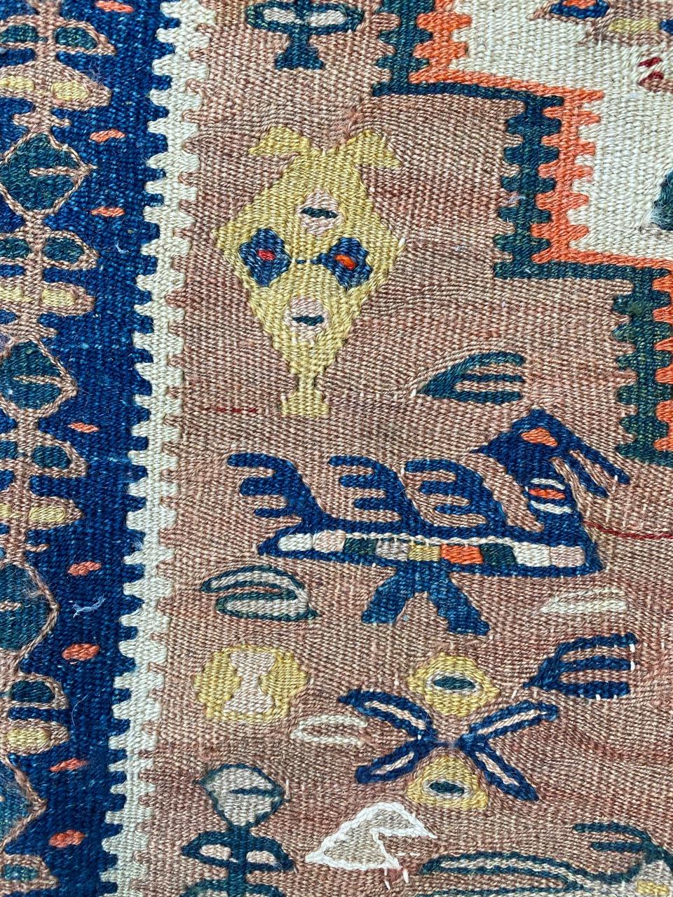 Bonito Kilim Antiguo Senneh Kurdo para Corredor de Bobyrug en venta 6