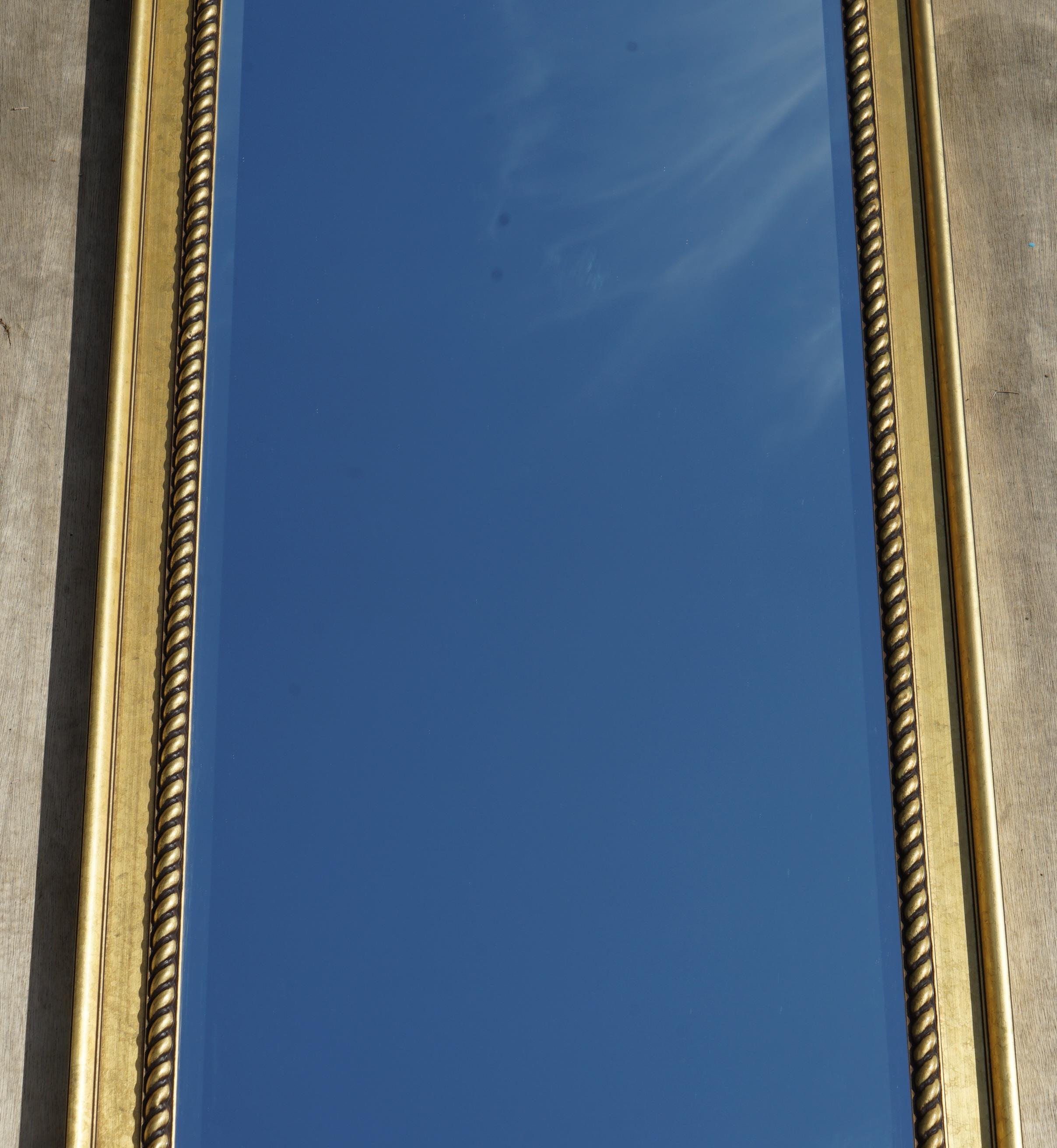 long miroir mural