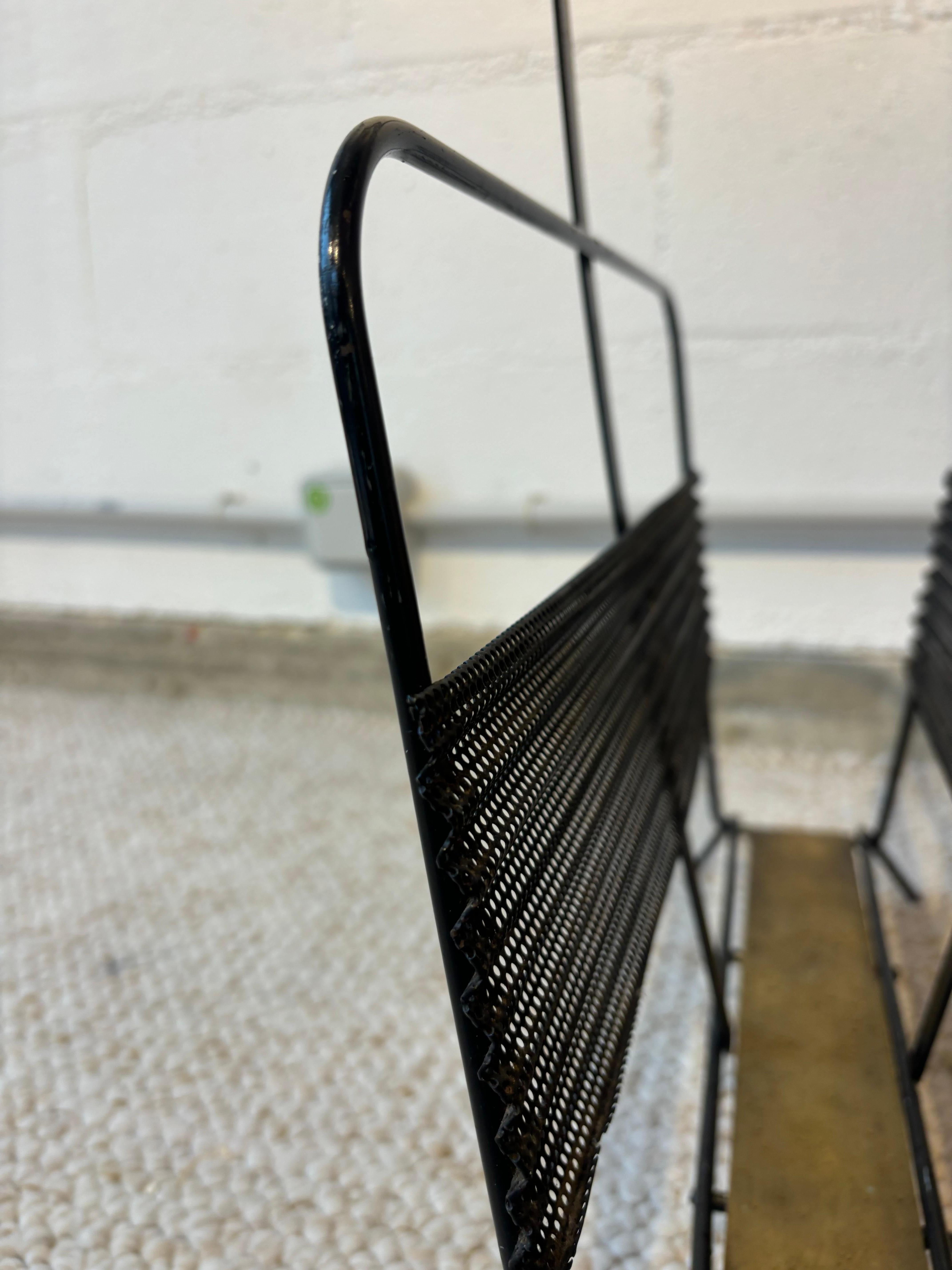 Nice magazine Rack by Mathieu Matégot in vendita 1