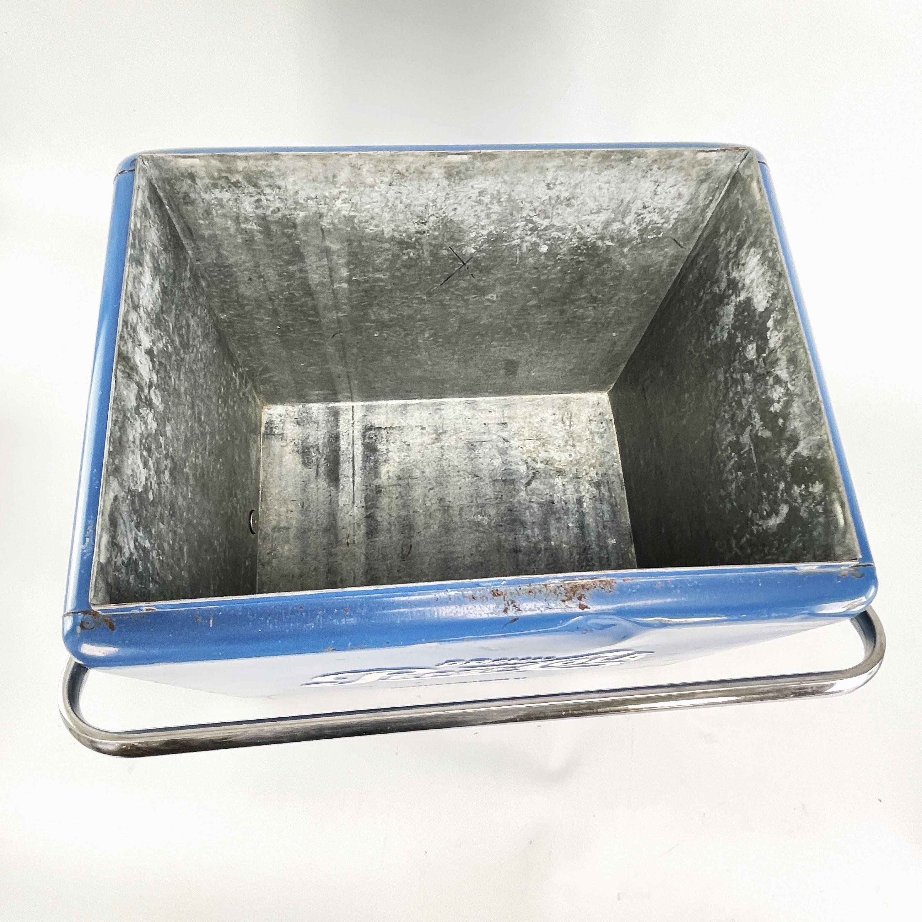 bonita nevera Pepsi Cola de mediados de siglo caja de bebidas nevera de hielo roja años 50 en Bueno Estado en Bingen am Rhein, RP