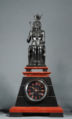 Orologio in marmo neo-egiziano attribuito a G. Servant, Francia, 1870 circa