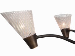 Joli lustre original de style The Moderns à 5 lumières avec abat-jour perforé