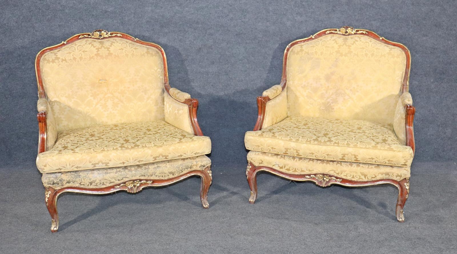 North American Nice Pair French Louis XV Style Oversized Bergere Lounge Chairs