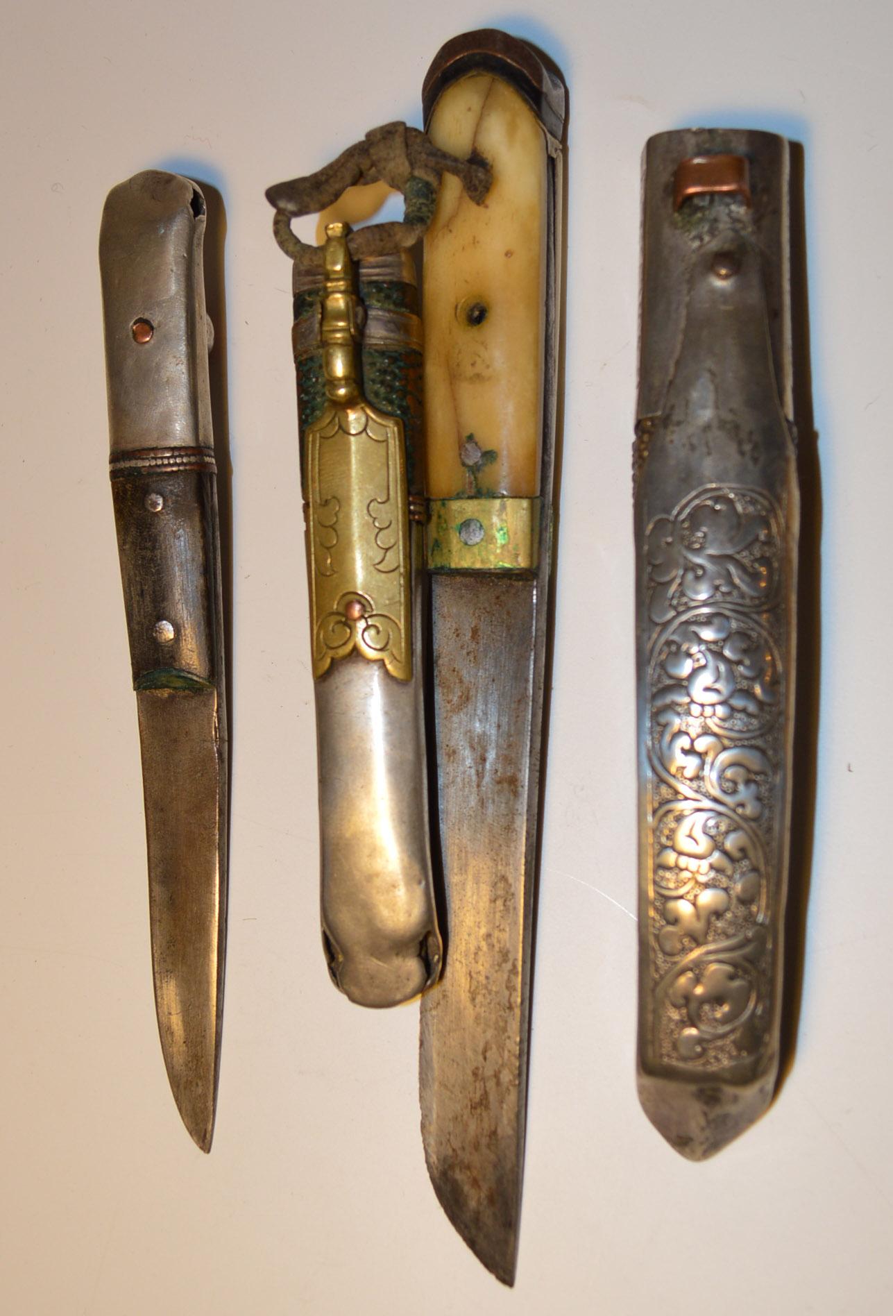 19th Century Nice Pair of Antique Tibetan Knifes 中国古董
