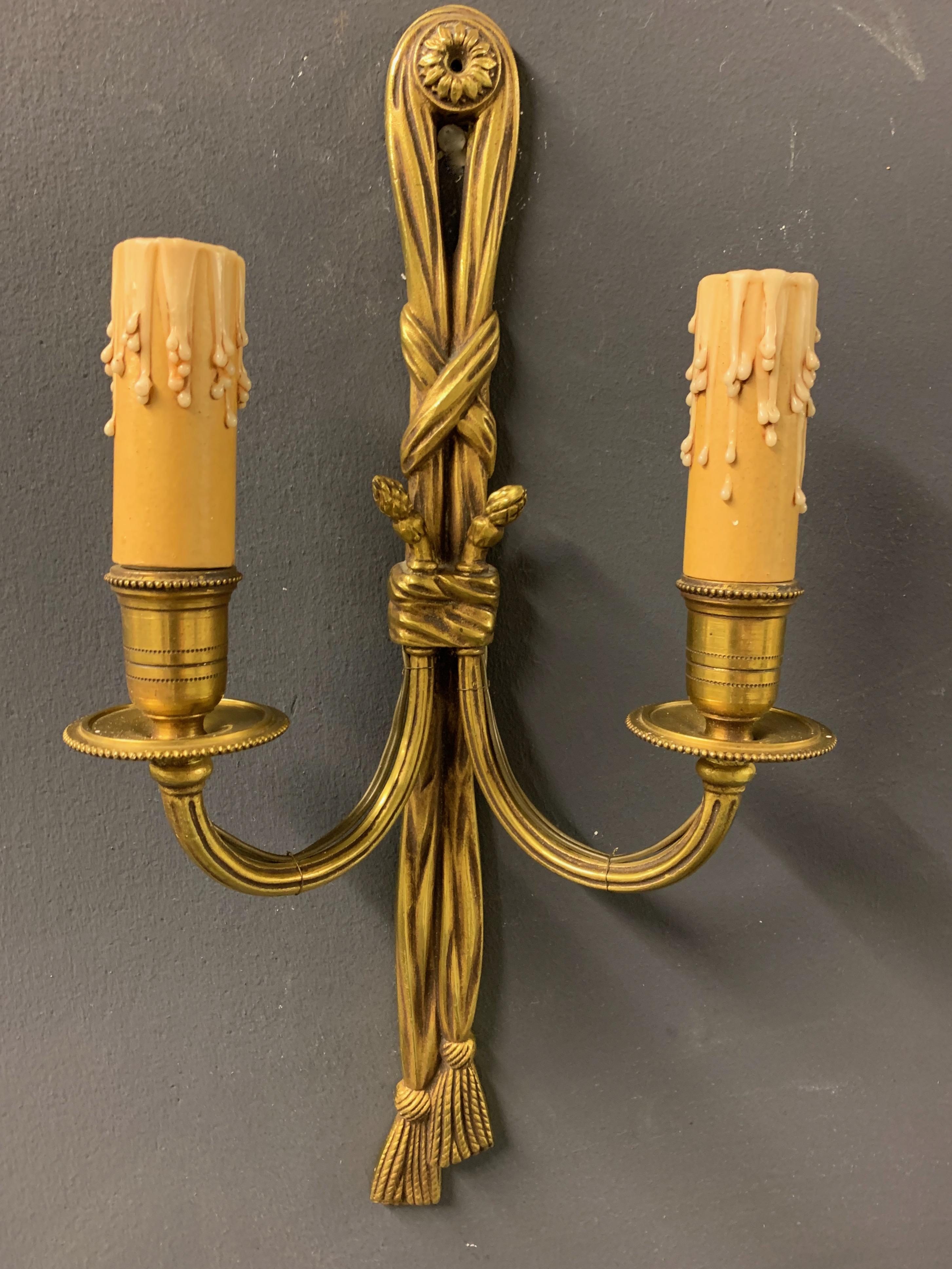 Nice Pair of French Bronze Tassel Wall Lights For Sale 6