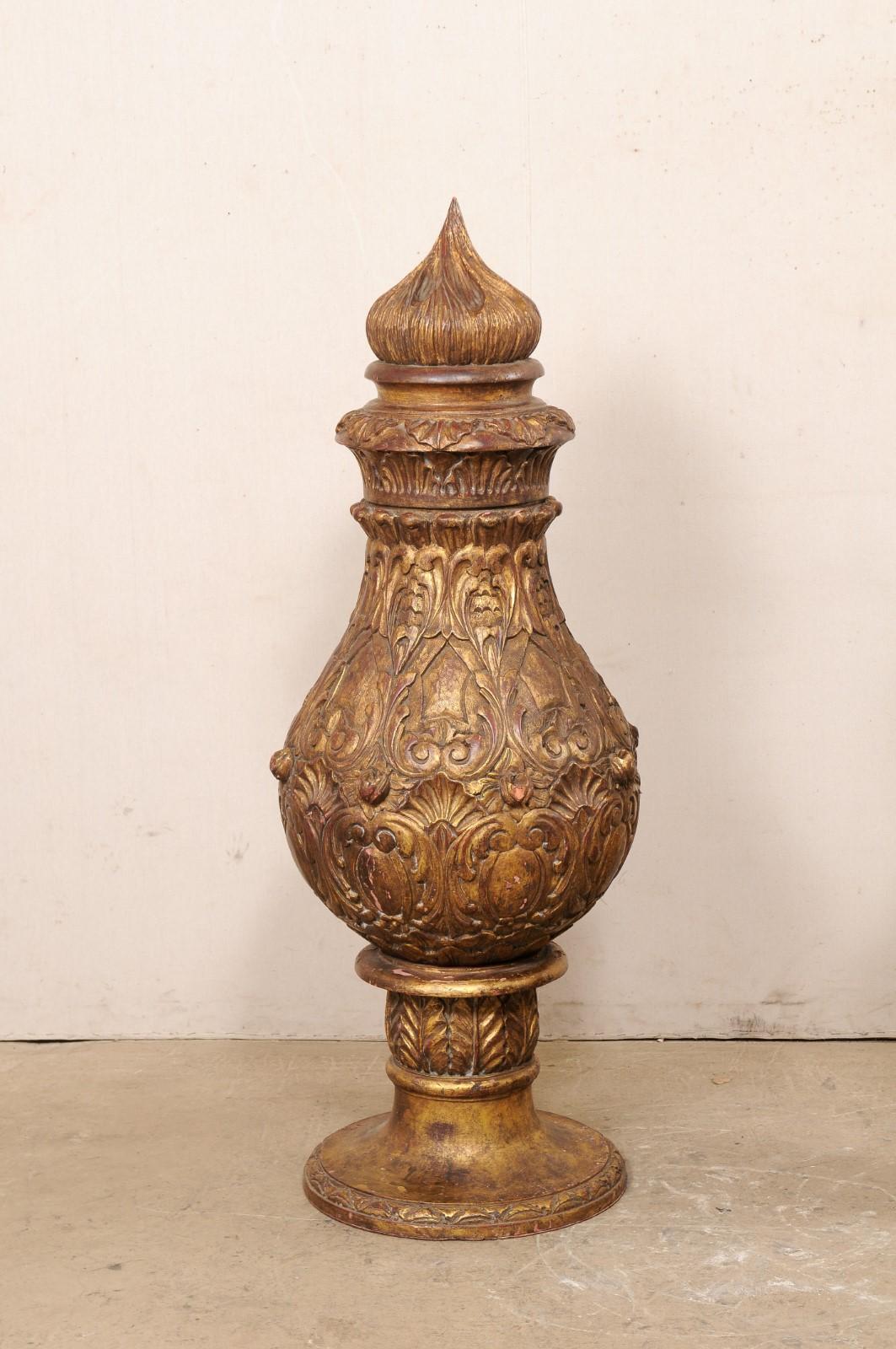 Nice Pair of French Pots à Feu Finials, 5+ Ft Tall In Good Condition For Sale In Atlanta, GA
