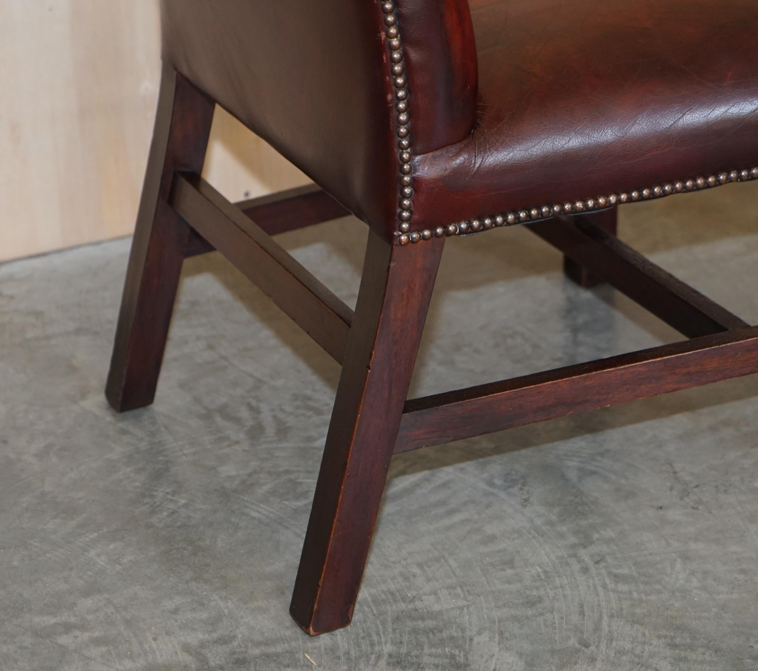 Nice Pair of Oxblood Leather Vintage Chesterfield Gainsborough Side Chairs For Sale 2
