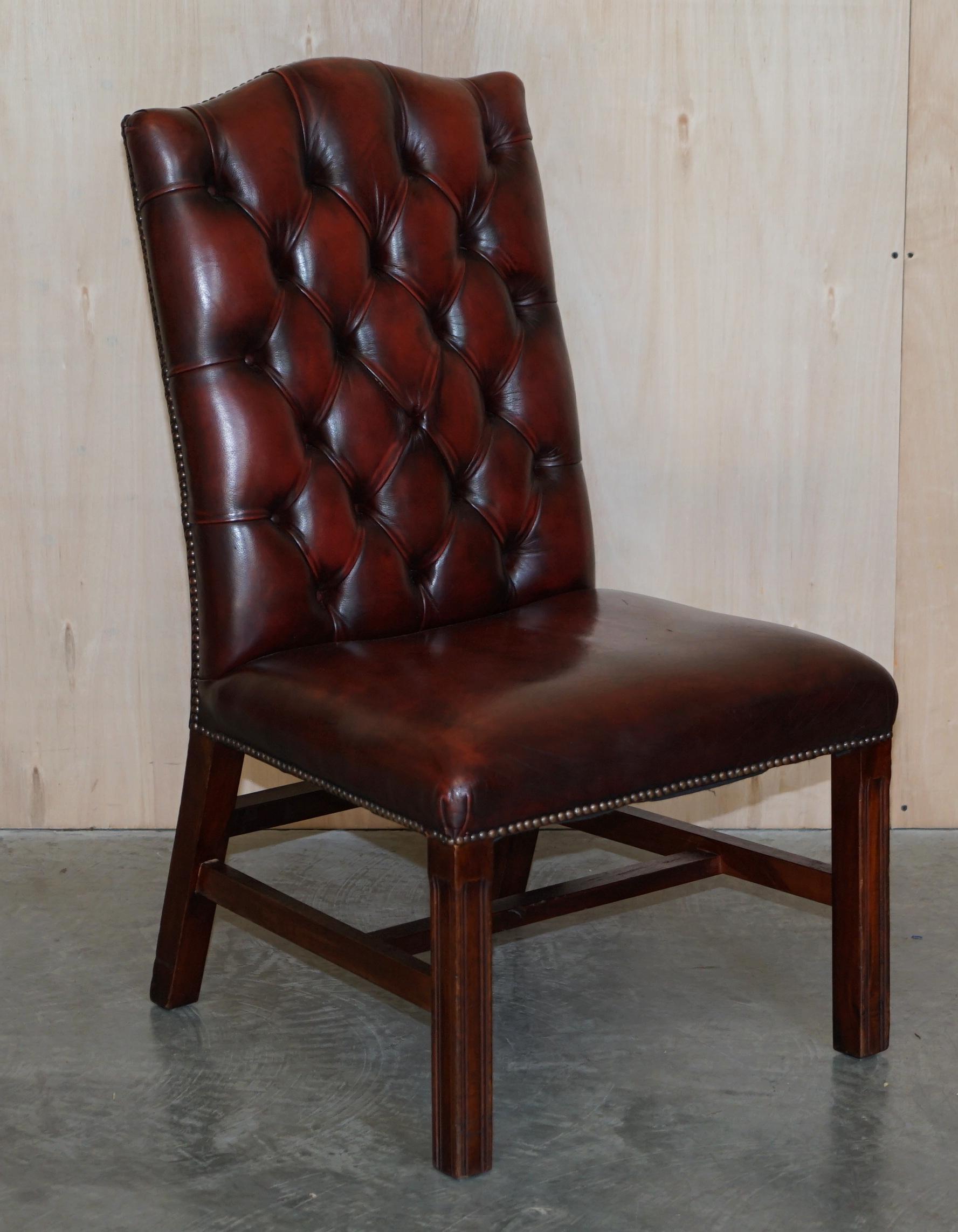 Nice Pair of Oxblood Leather Vintage Chesterfield Gainsborough Side Chairs For Sale 5