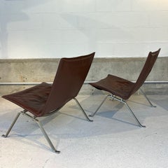 Nice pair of Pk22 easy chairs by Poul Kjærholm EKC éditon