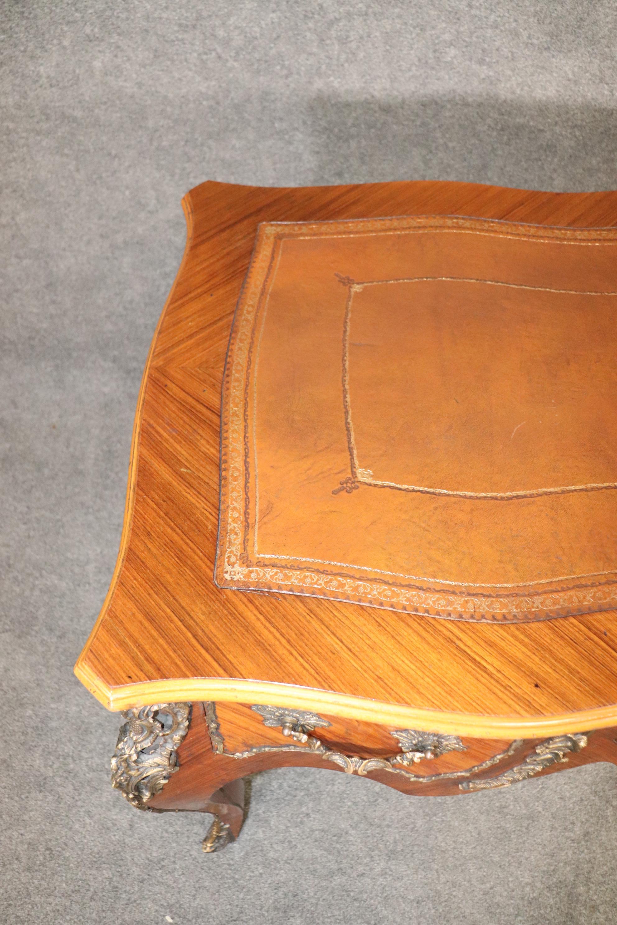 Nice Quality Embossed Leather Top Figured Walnut Writing Desk Bureau Plat 2