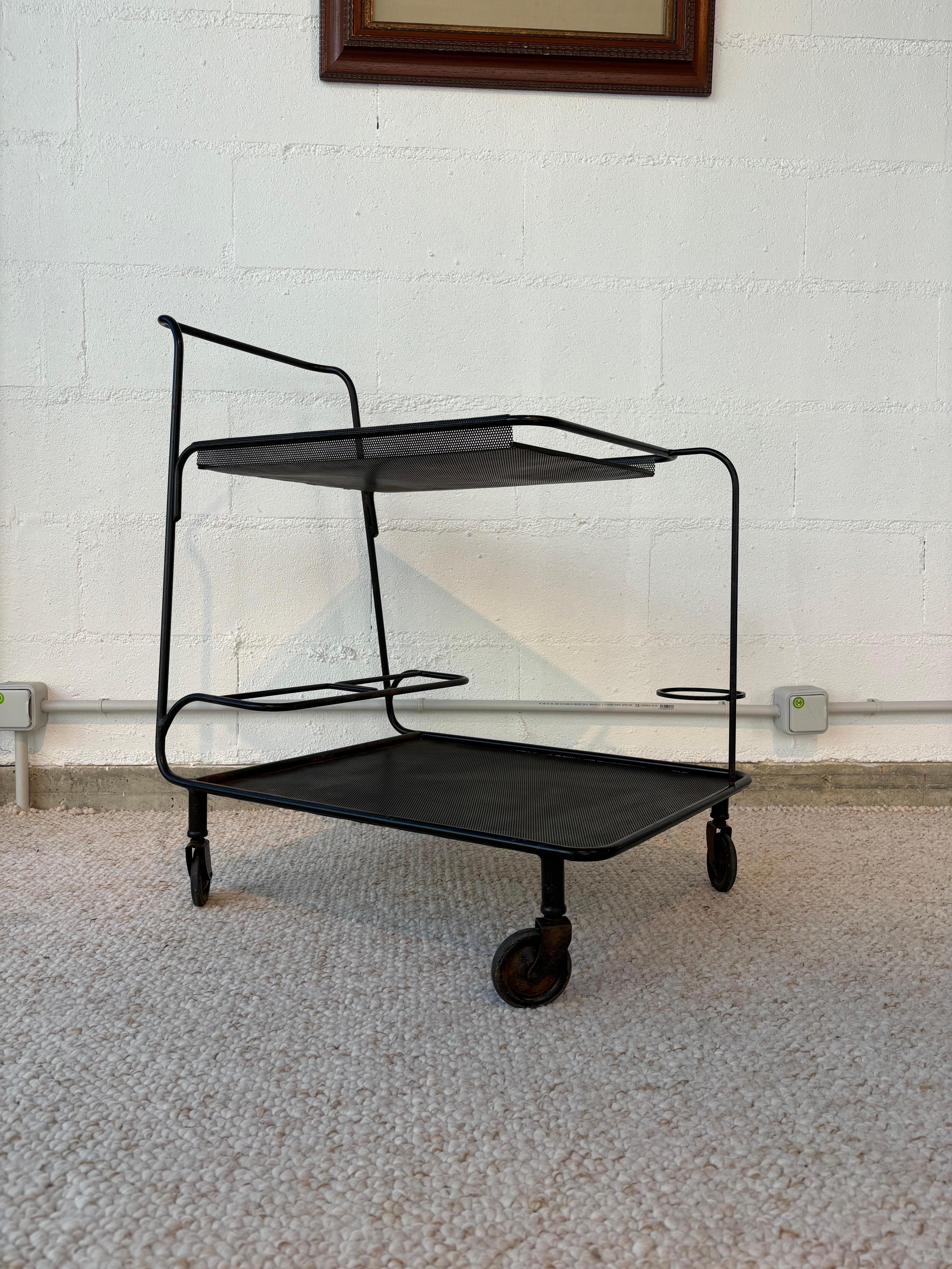 Metal Nice serving table by Mathieu Matégot For Sale