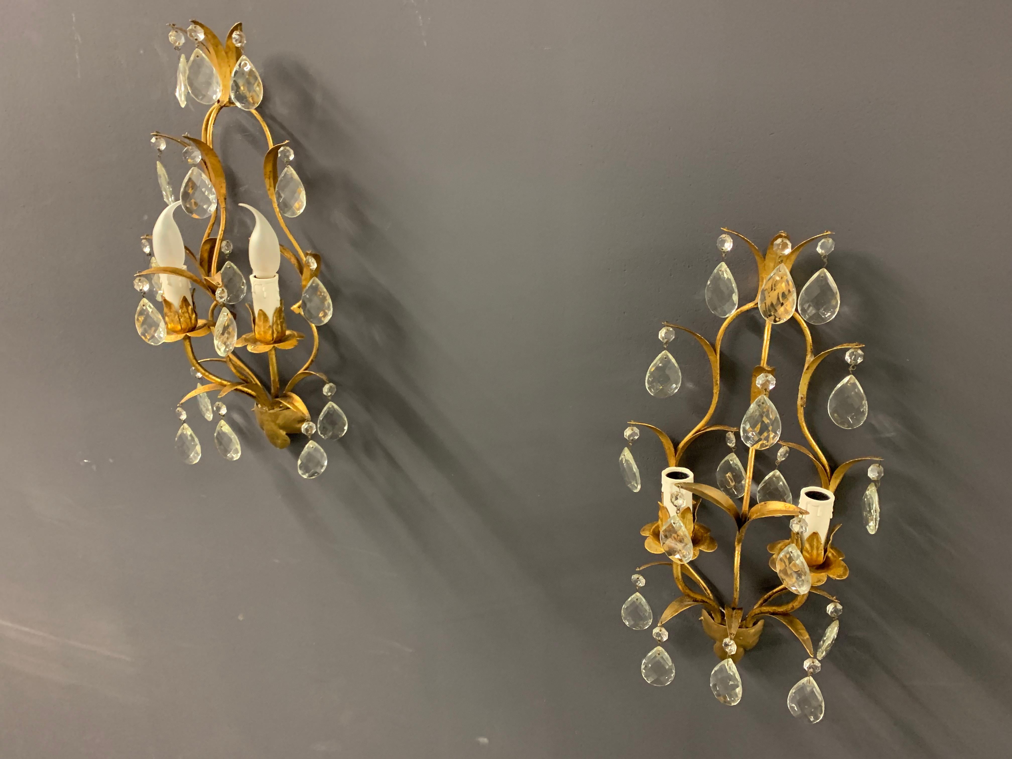 Metal Nice Set of 2 Florentine Wall Lamps For Sale