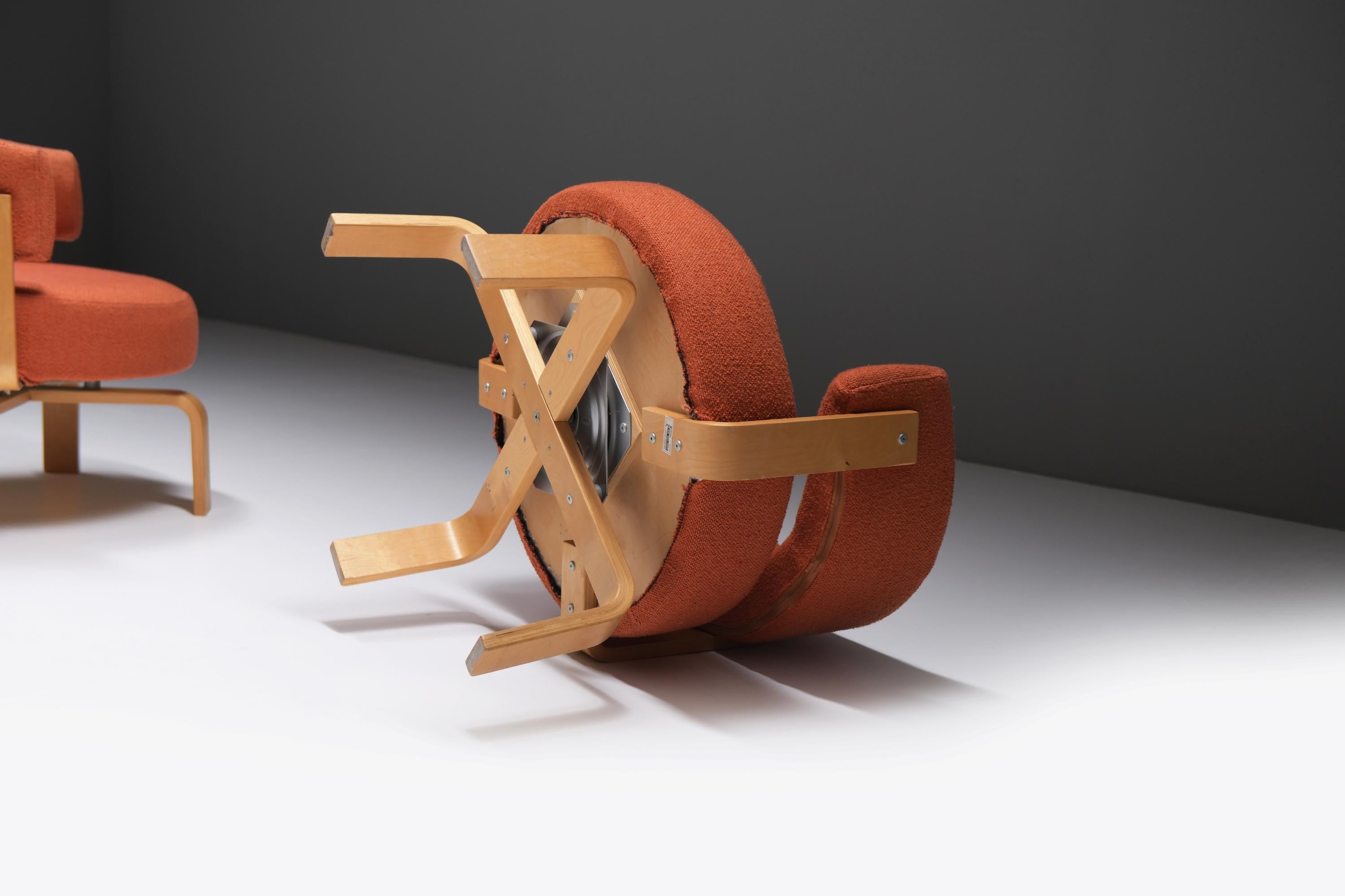 Belle série de chaises pivotantes Fridene de Carina Bengs pour IKEA Suède.  Signé. en vente 7
