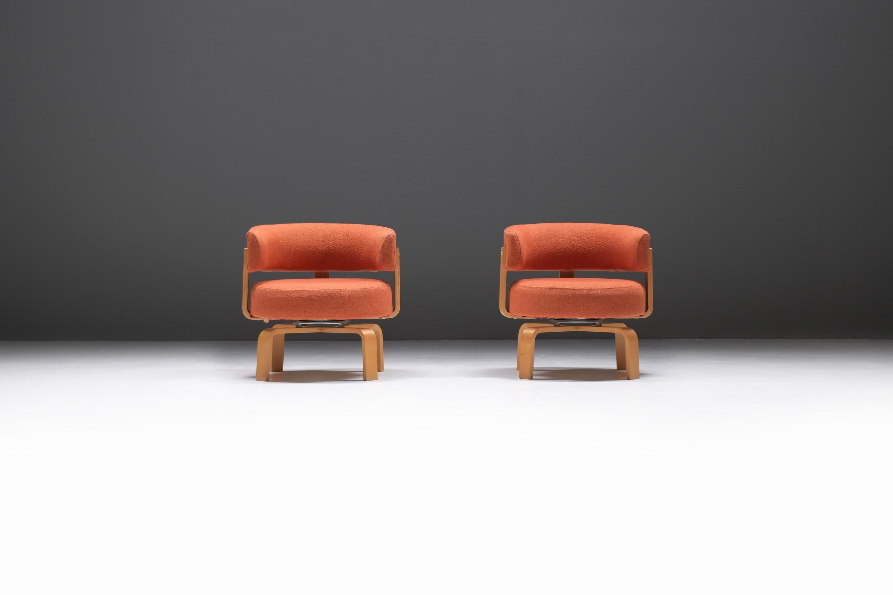 Suédois Belle série de chaises pivotantes Fridene de Carina Bengs pour IKEA Suède.  Signé. en vente