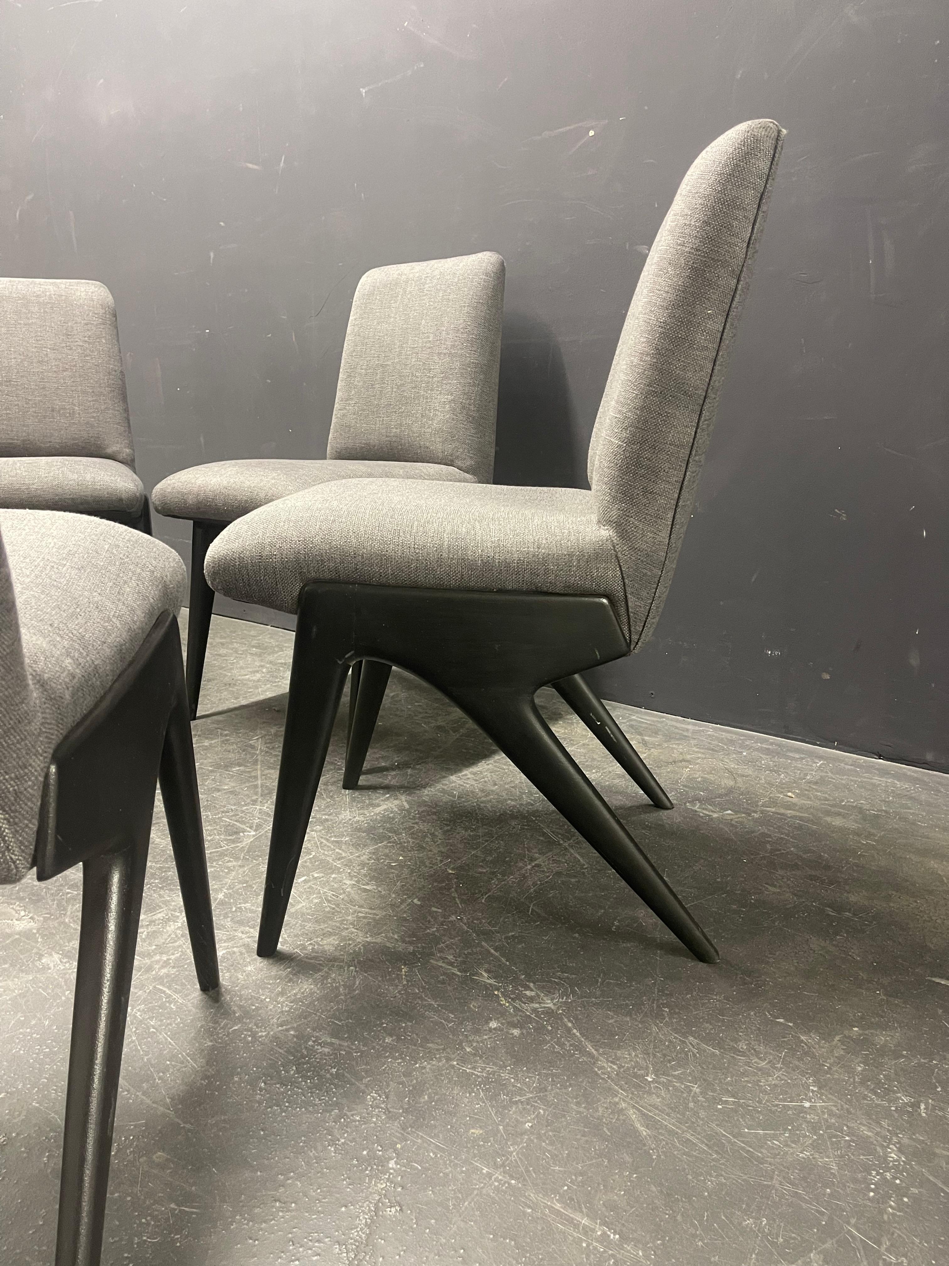 Mid-20th Century Nice Set of Organic Chairs For Sale