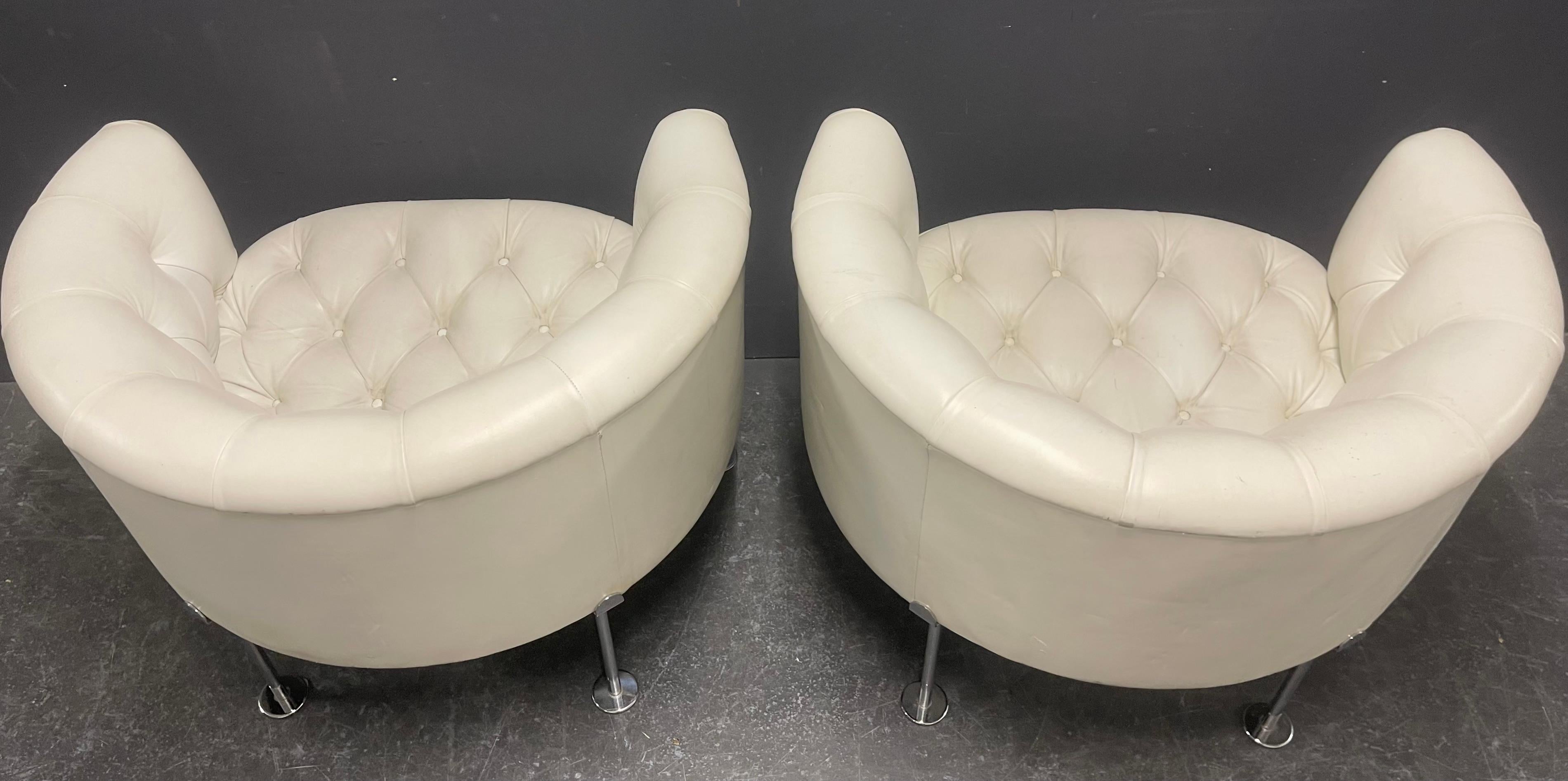nice set of rh310 lounge chairs by robert haussmann For Sale 6