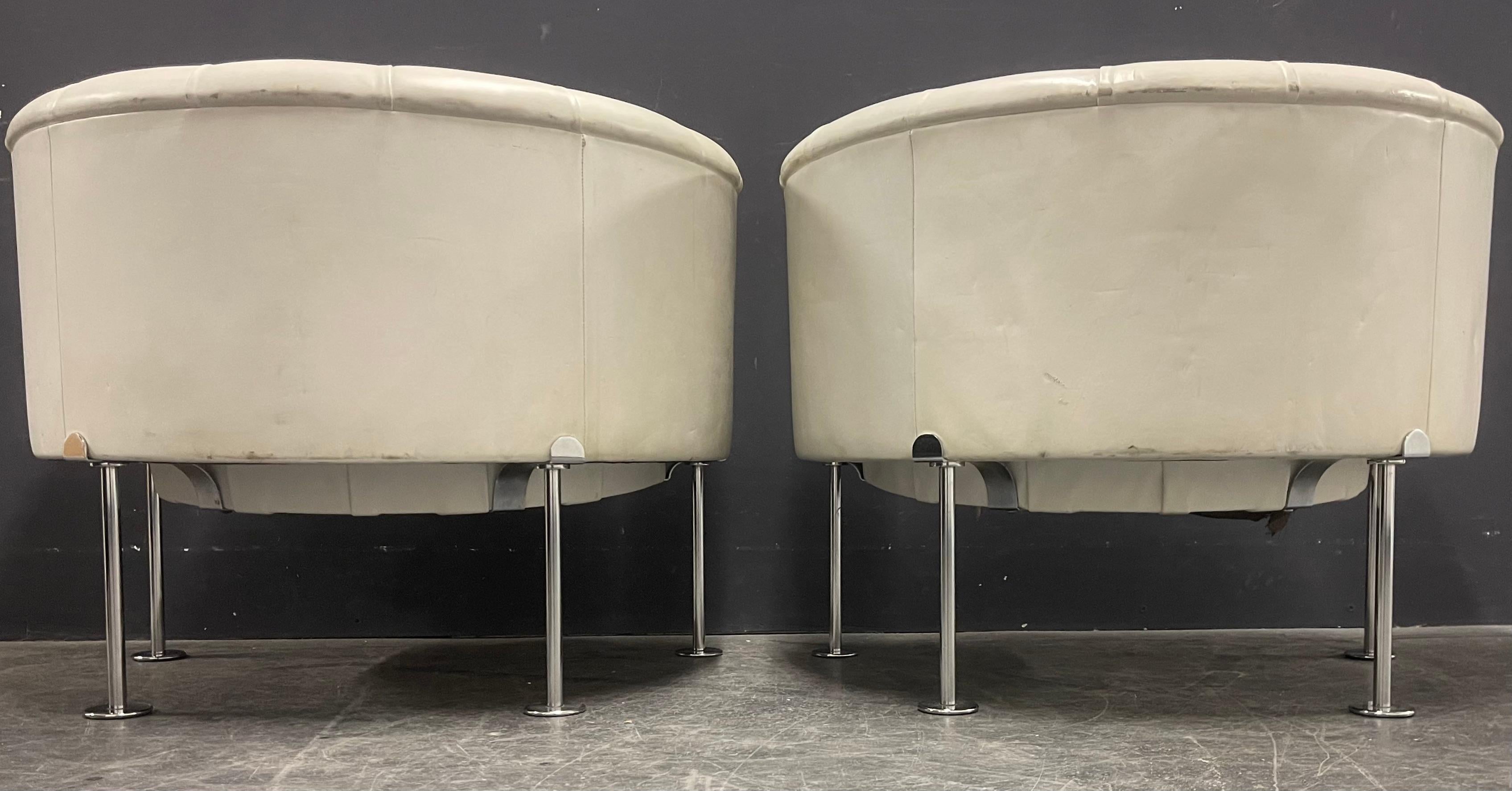 nice set of rh310 lounge chairs by robert haussmann For Sale 8