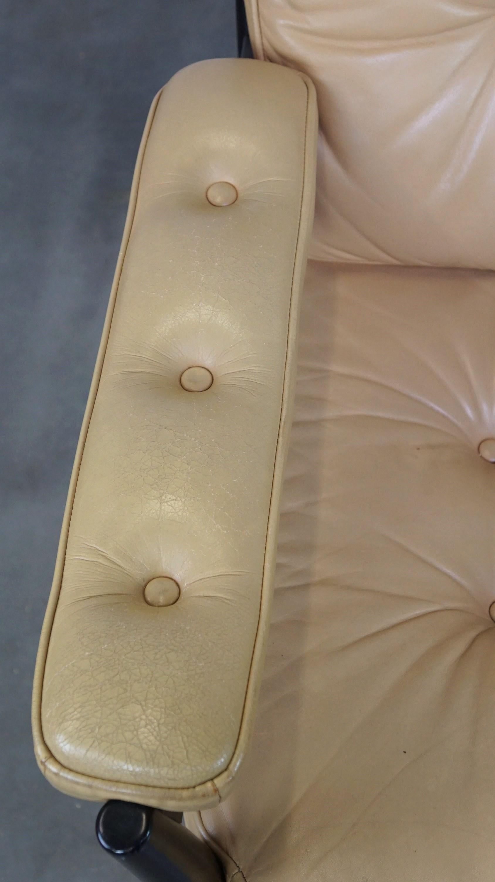 Cuir de vache Bel ensemble de fauteuils suédois au design vintage de G Möbel en cuir crème/beige en vente