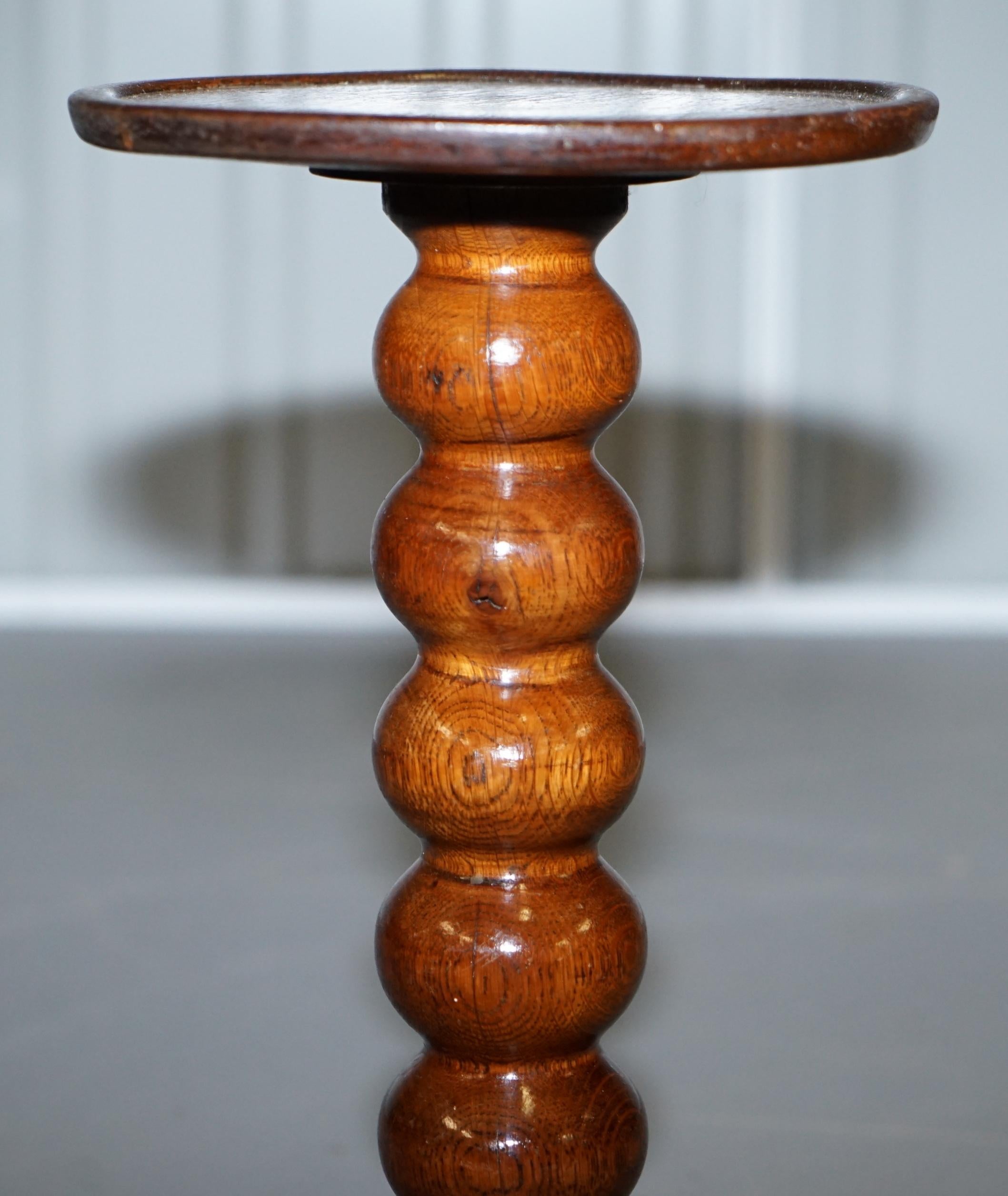 19th Century Nice Small Chunky Victorian Walnut Bobbin Turned Pillar Side End Lamp Wine Table