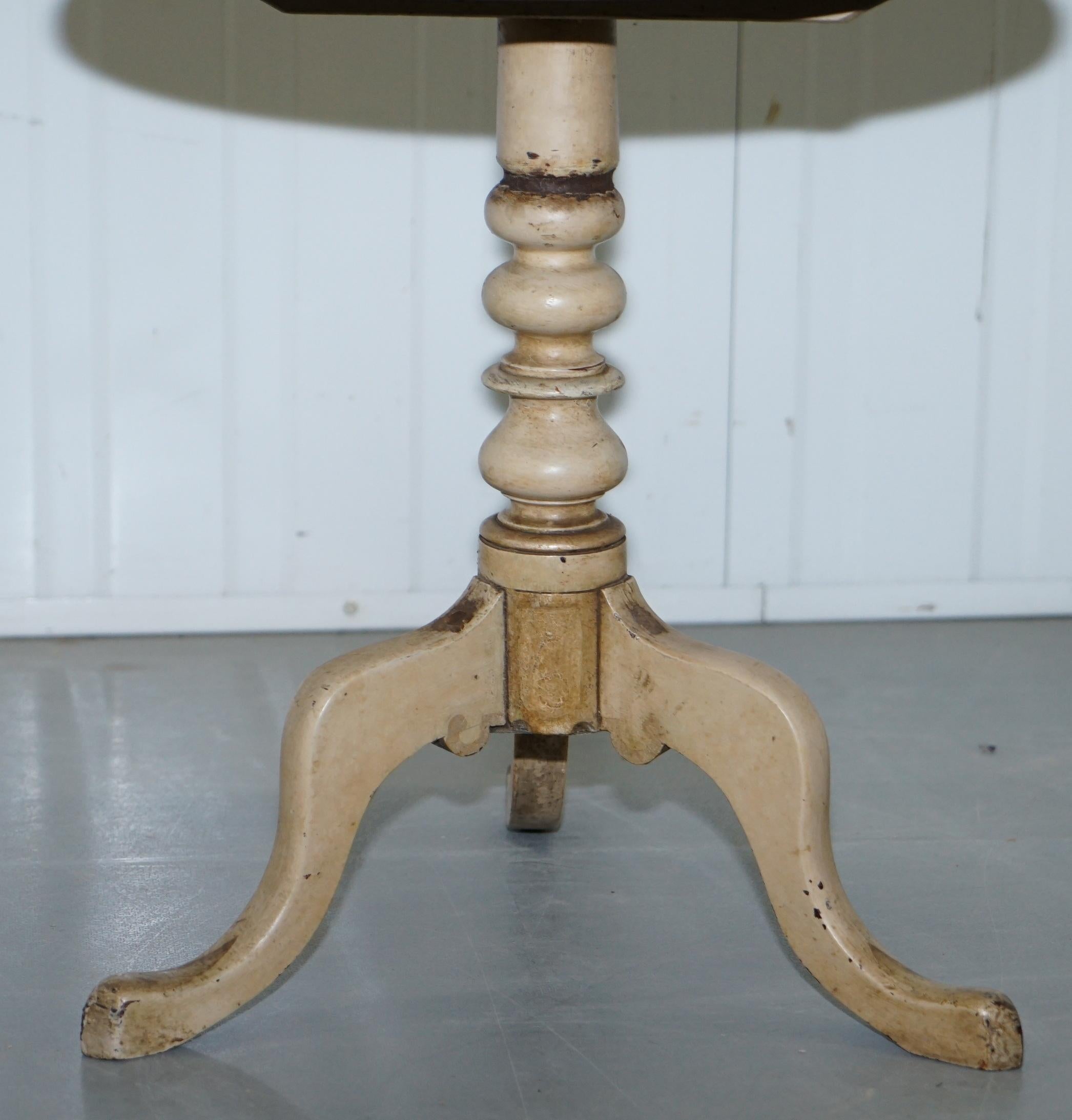 19th Century Nice Victorian Antique Tripod Lamp Side End Wine Table with Early Original Paint