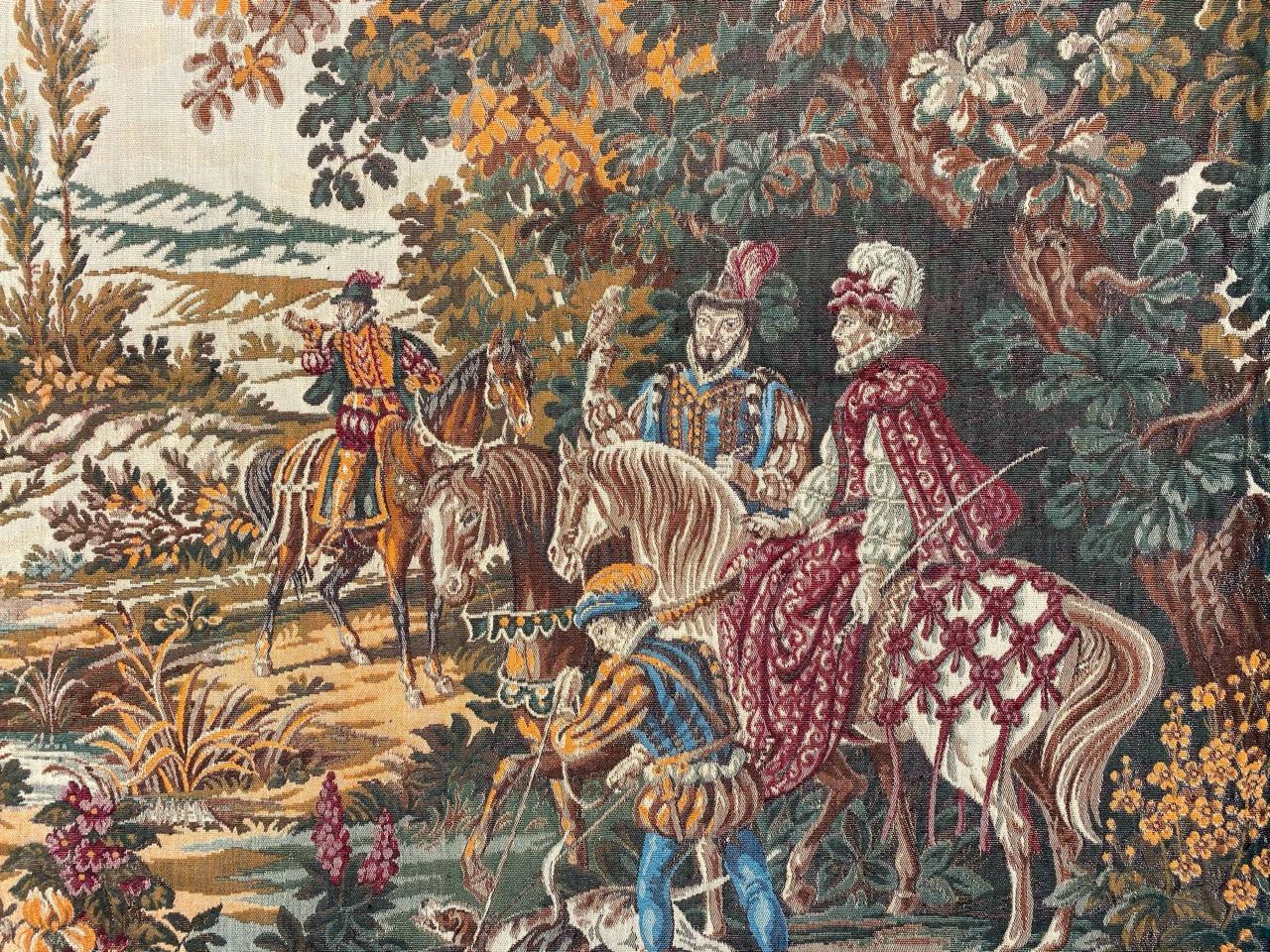 Hunting jacquard tapestry in style of Detti, Renaissance style, from which a climate of richness and frivolity emerges from this scene.
The Renaissance profoundly changed the art of tapestry. The taste for large decorative frescoes was reborn, but